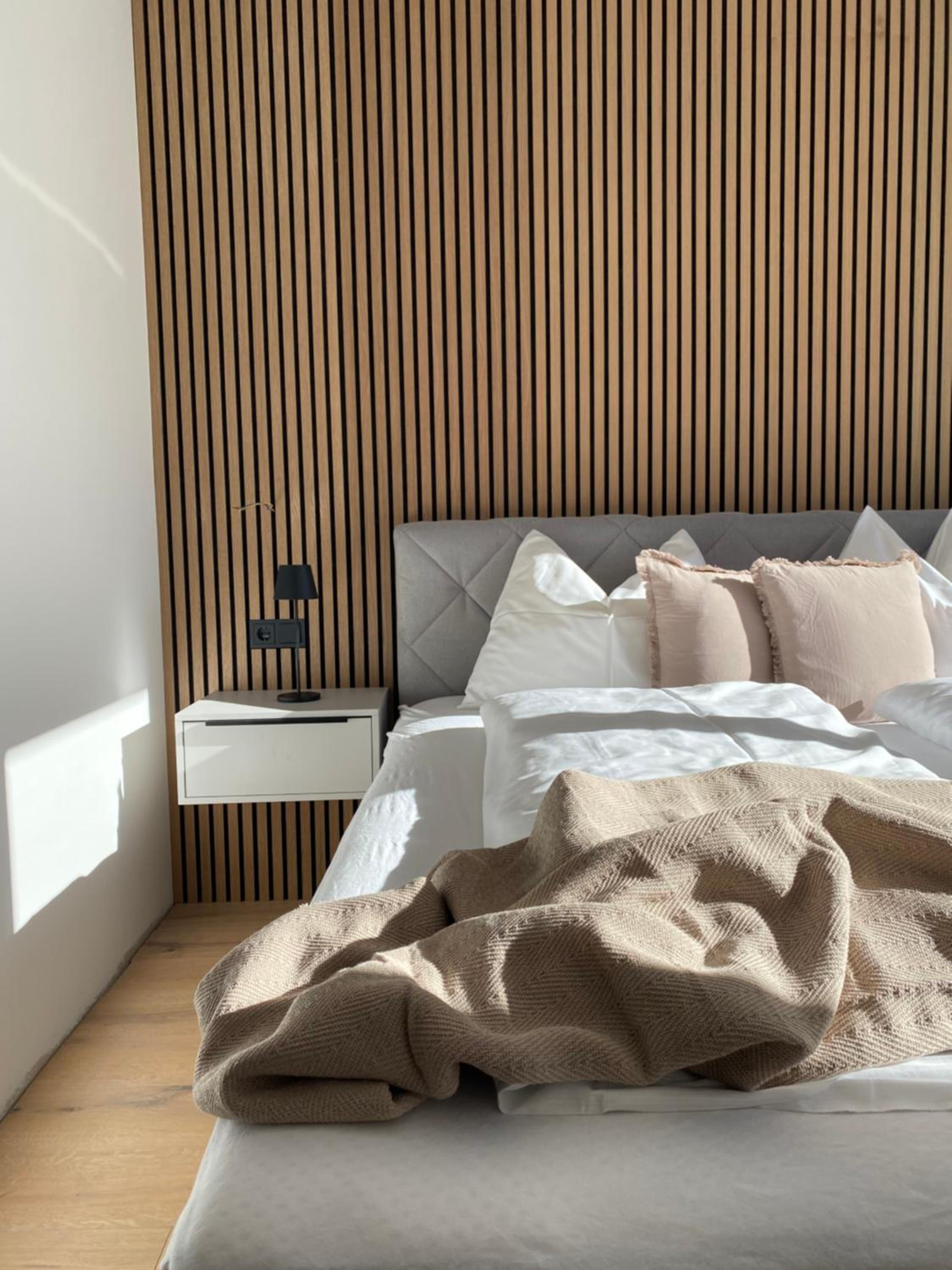 Two-Bedroom Apartment with View photo 2