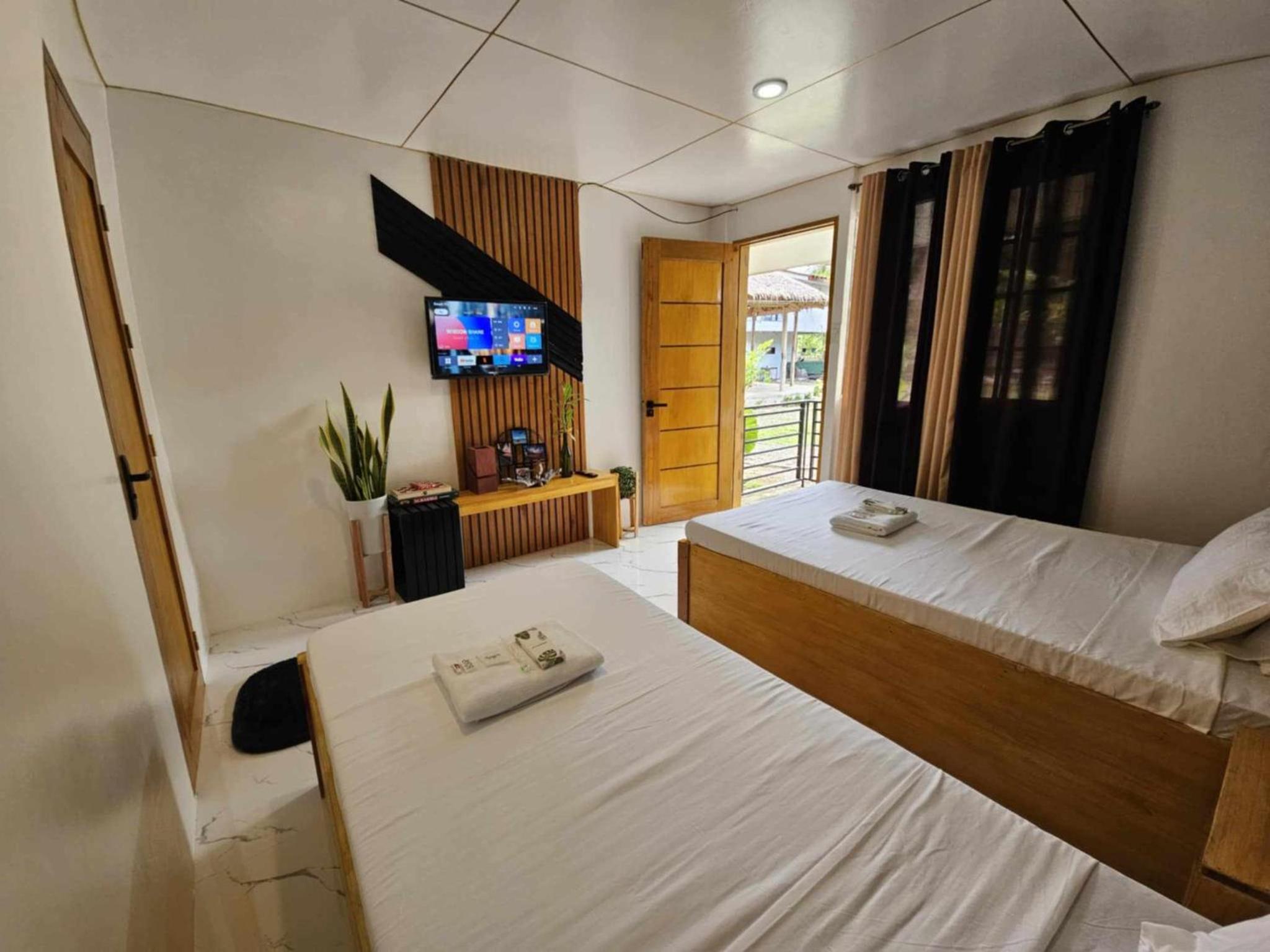 Triple Room with Terrace