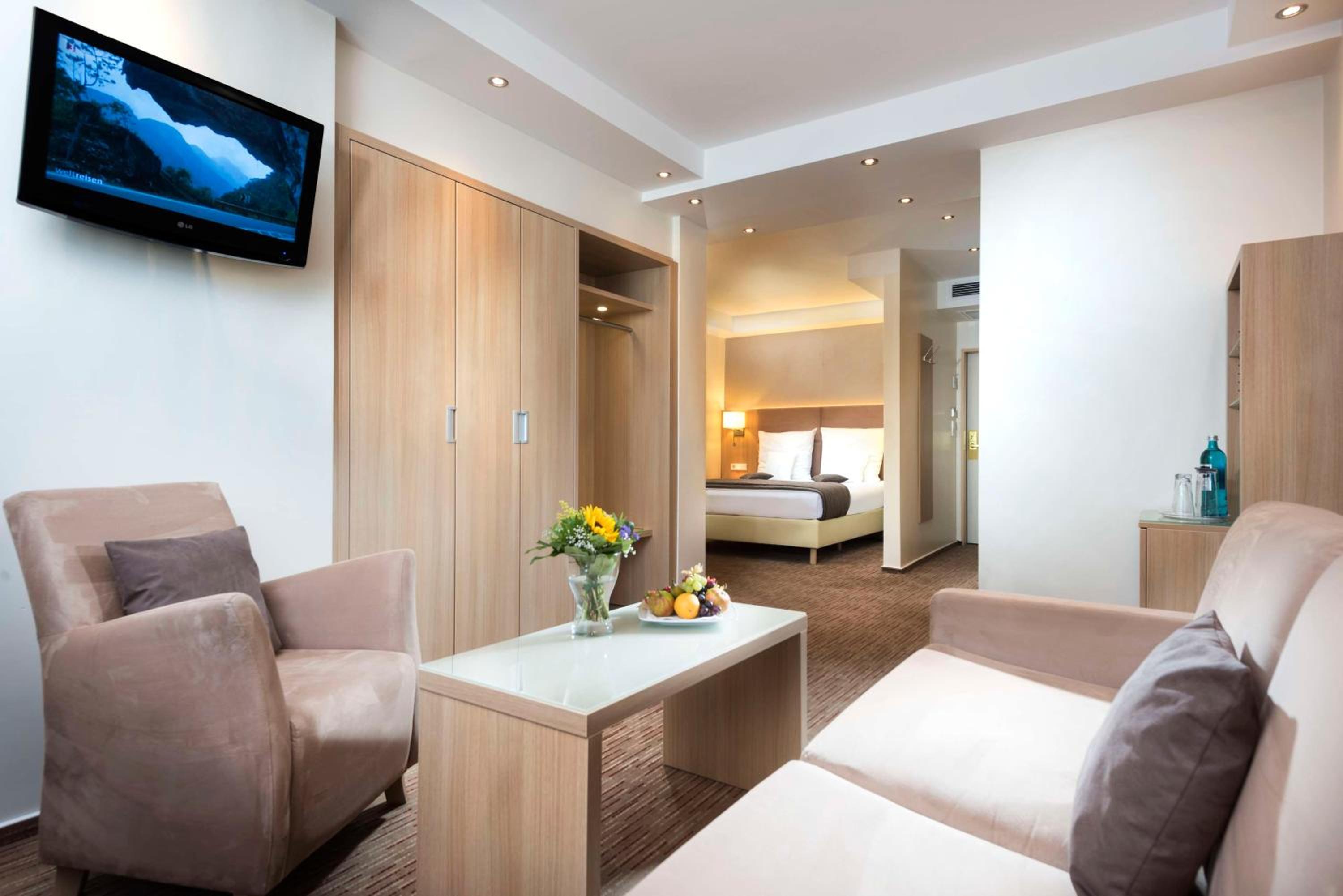 Classic Double Room - Photo 1