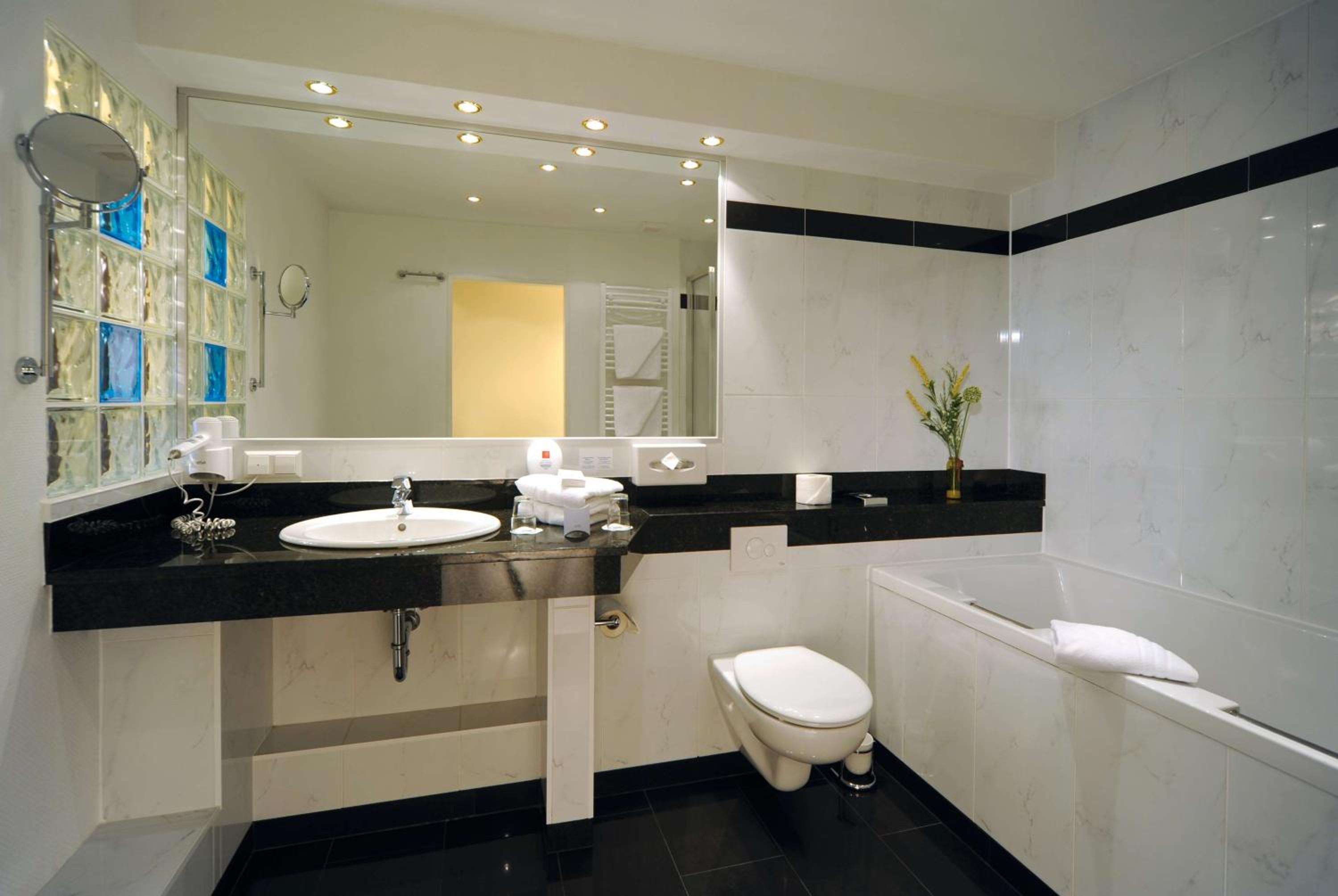 Classic Double Room - Photo 7