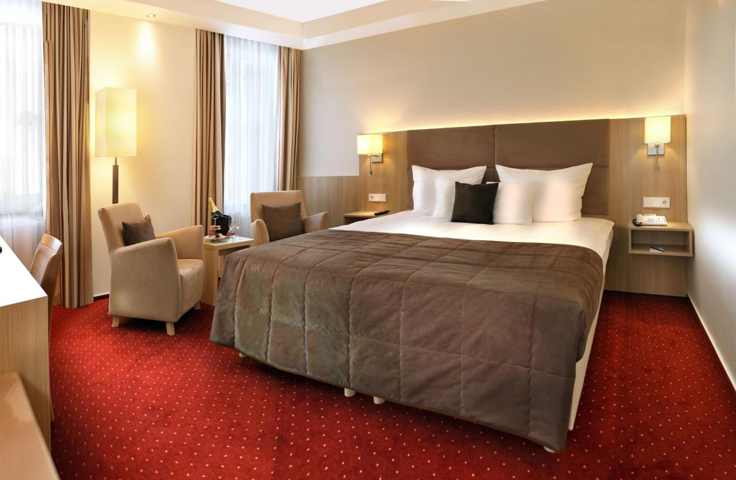 Comfort Class Double Room - Photo 2