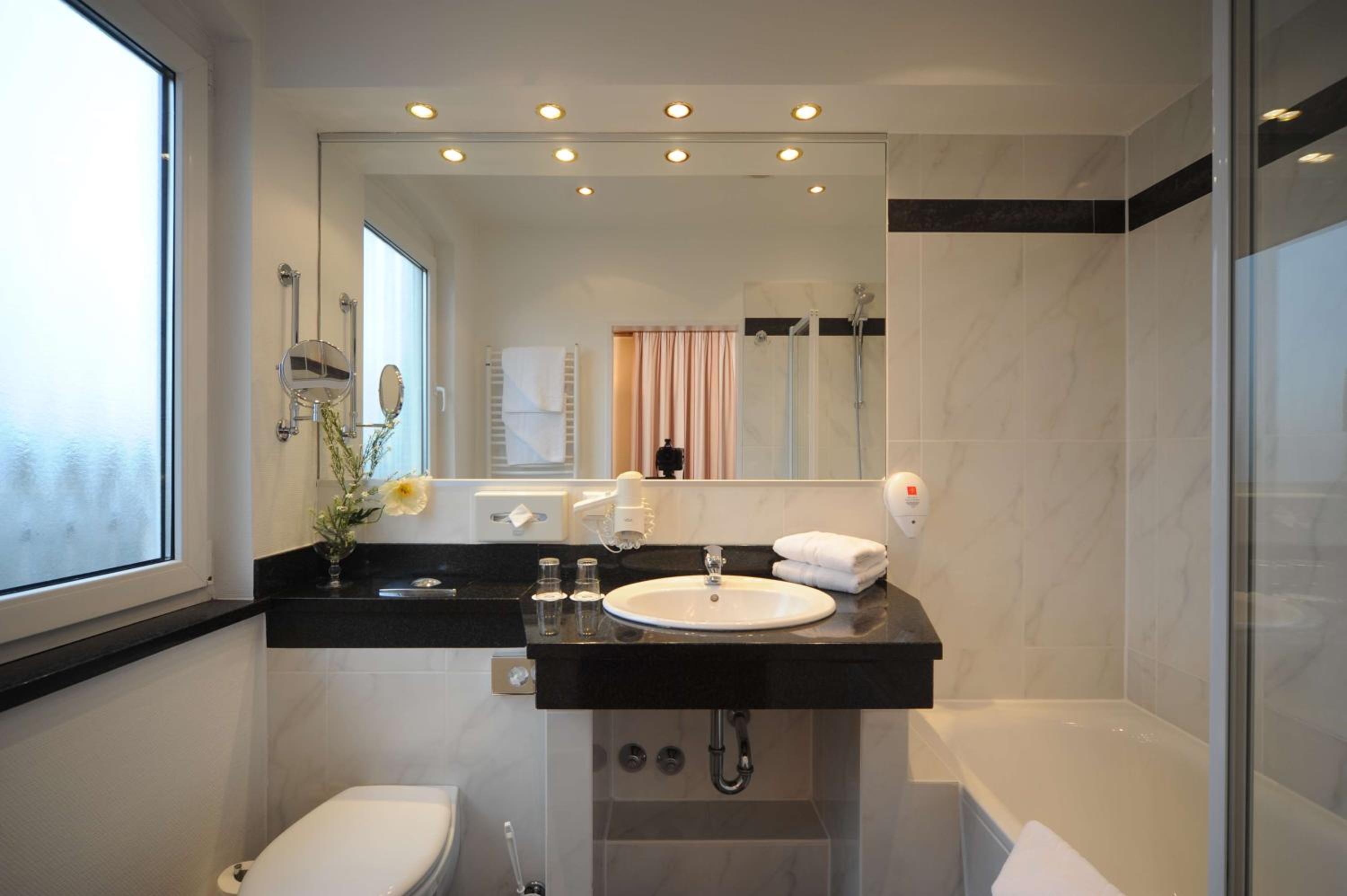 Comfort Class Double Room - Photo 5