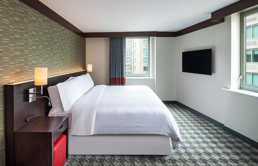 Guest Room, 1 King