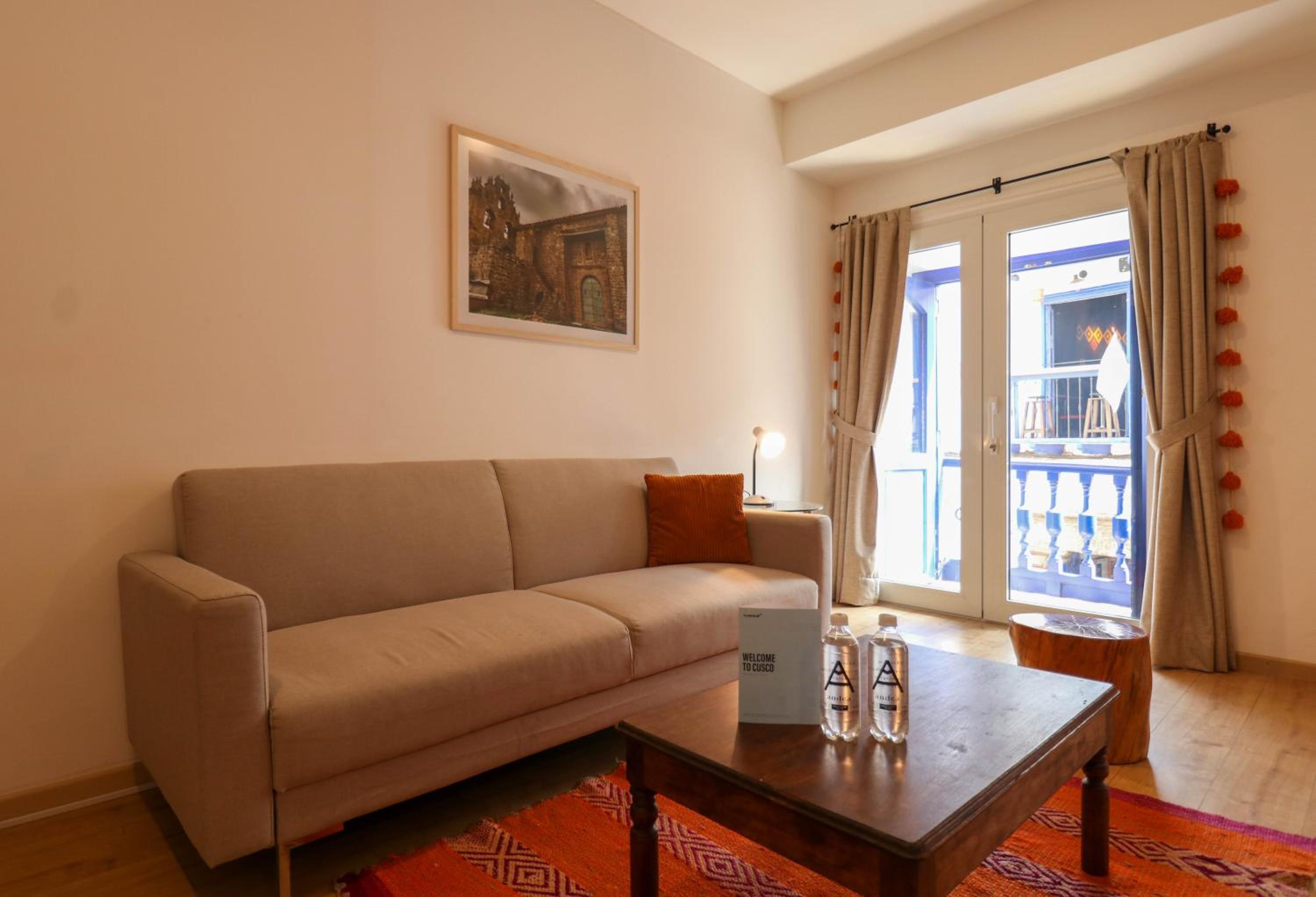 One-Bedroom Apartment with Balcony