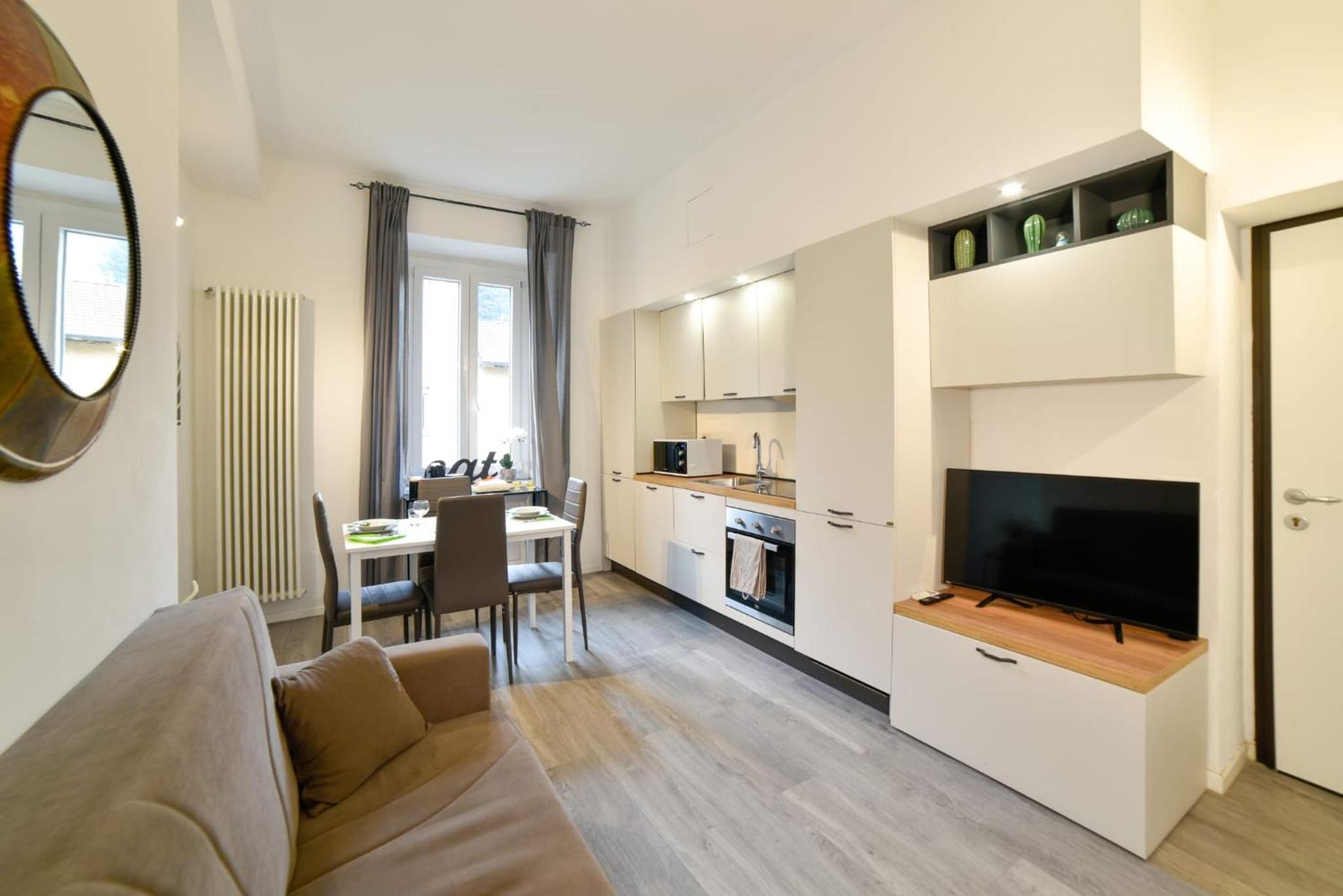 One-Bedroom Apartment