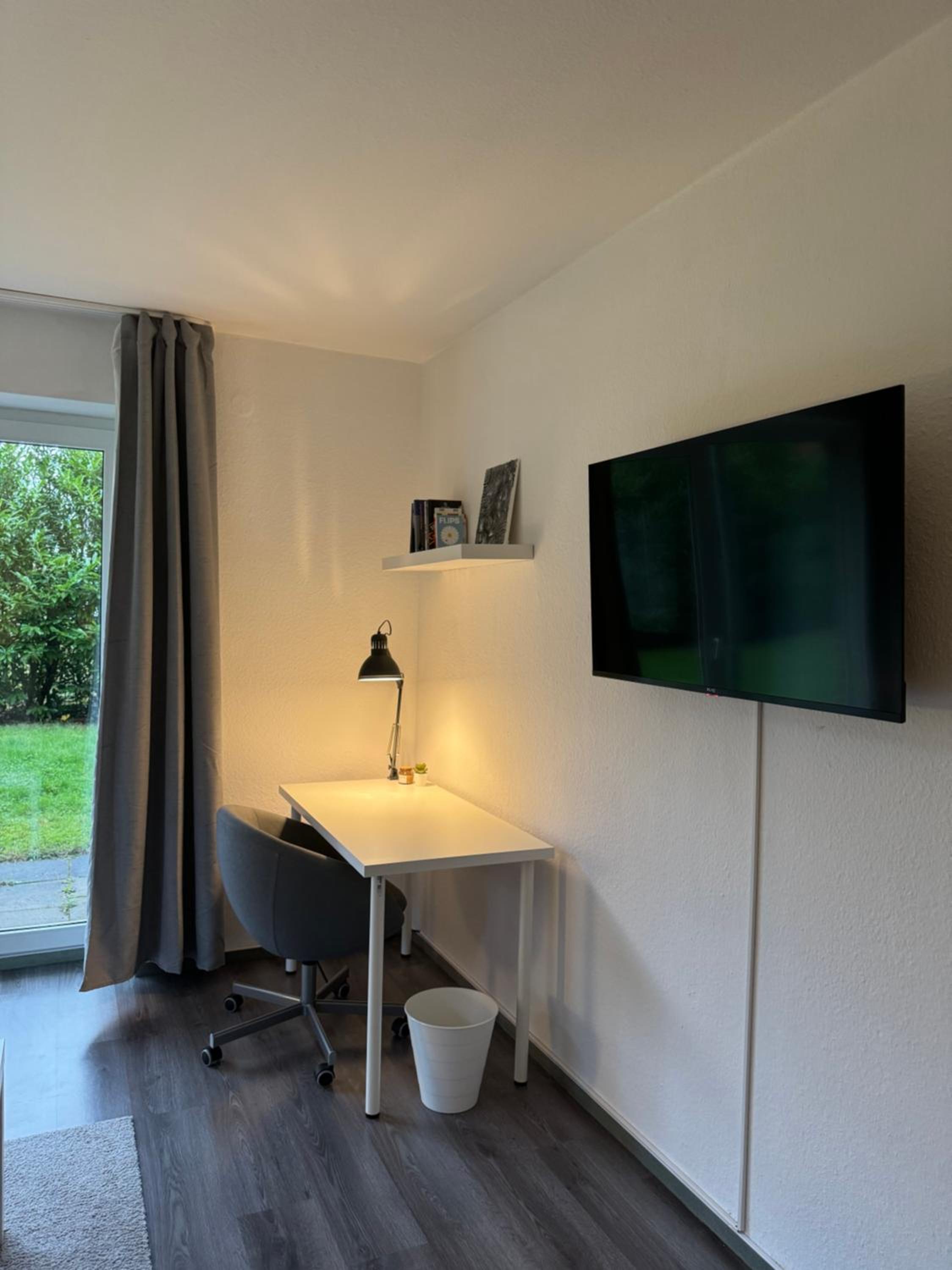 One-Bedroom Apartment photo 3