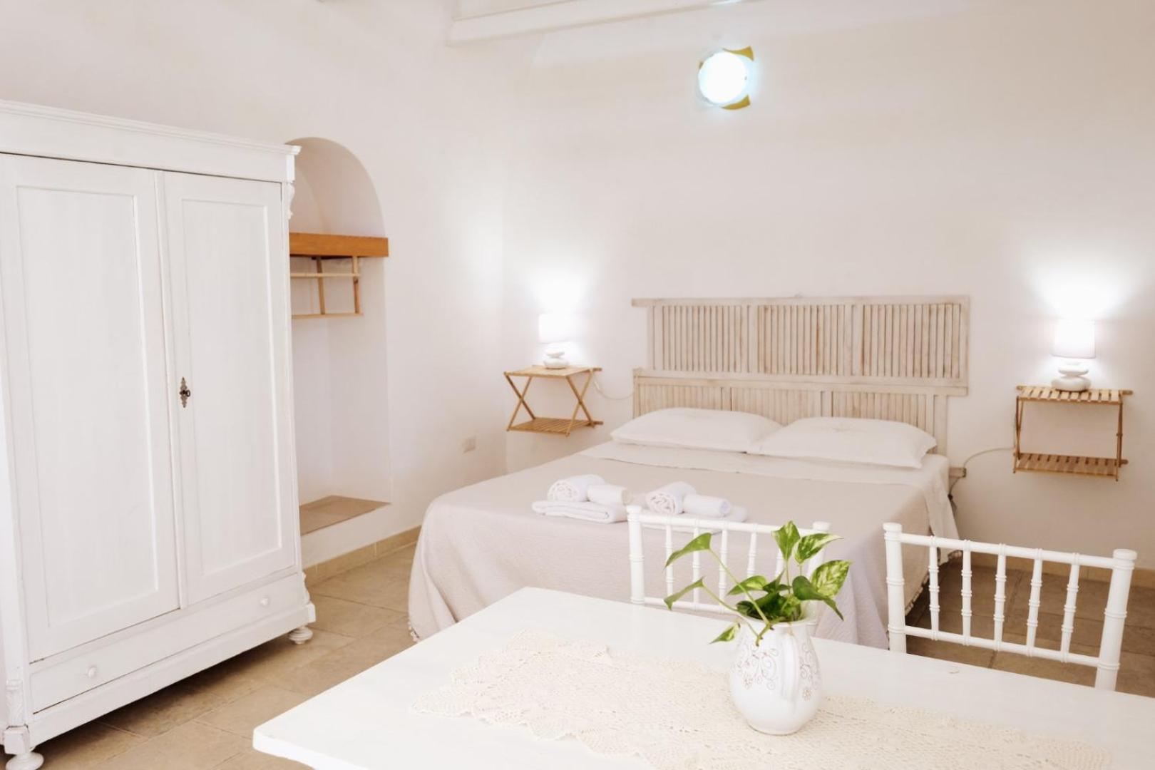 One-Bedroom House photo 1
