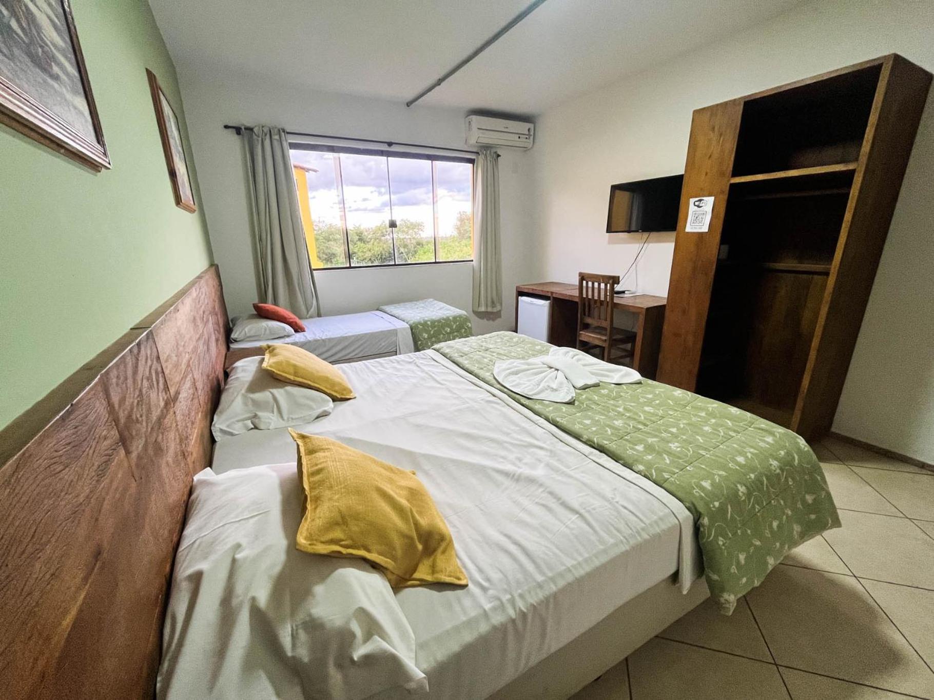 Standard Triple Room - Photo 4