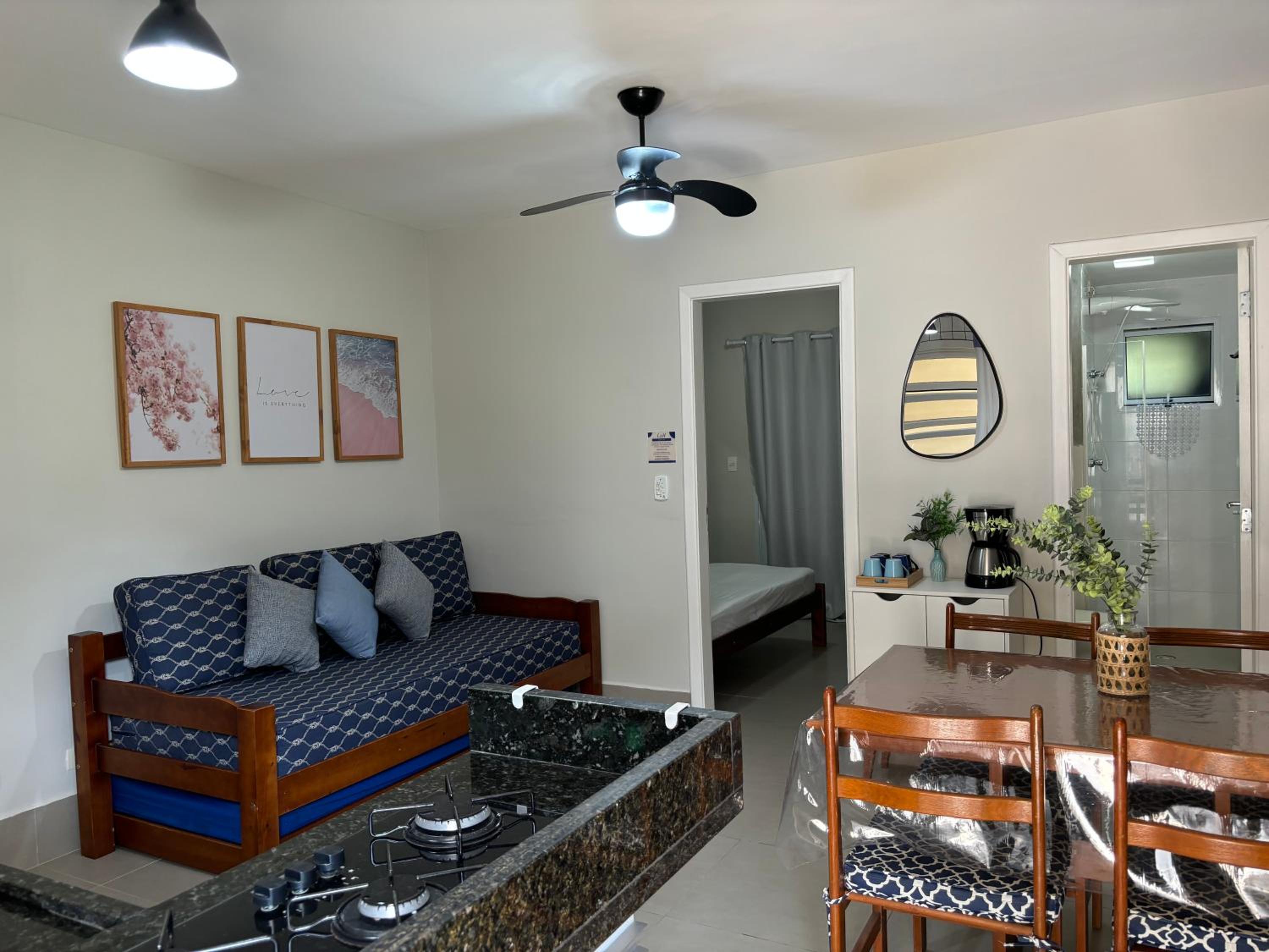 One-Bedroom House photo 3