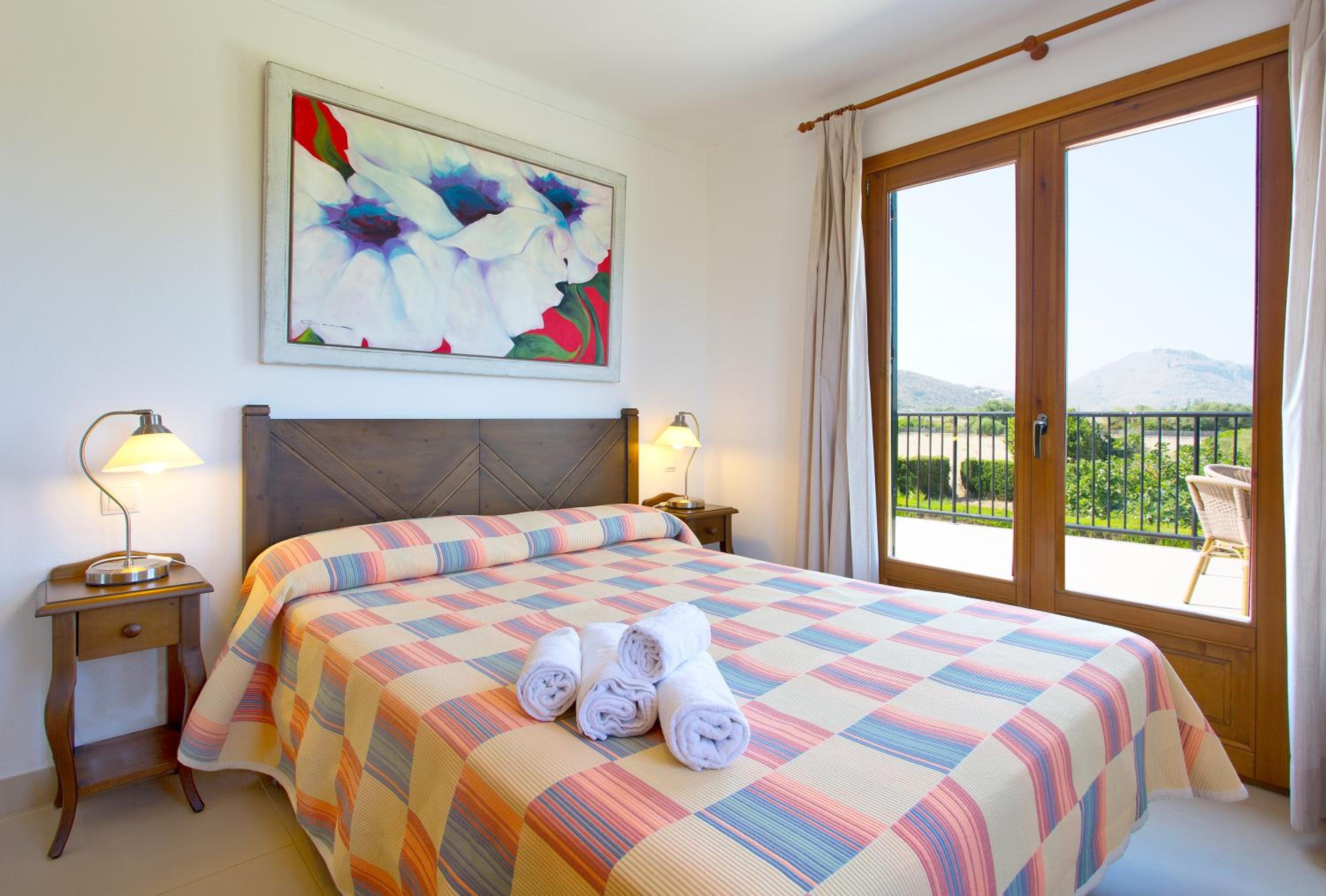 Four-Bedroom Villa photo 3