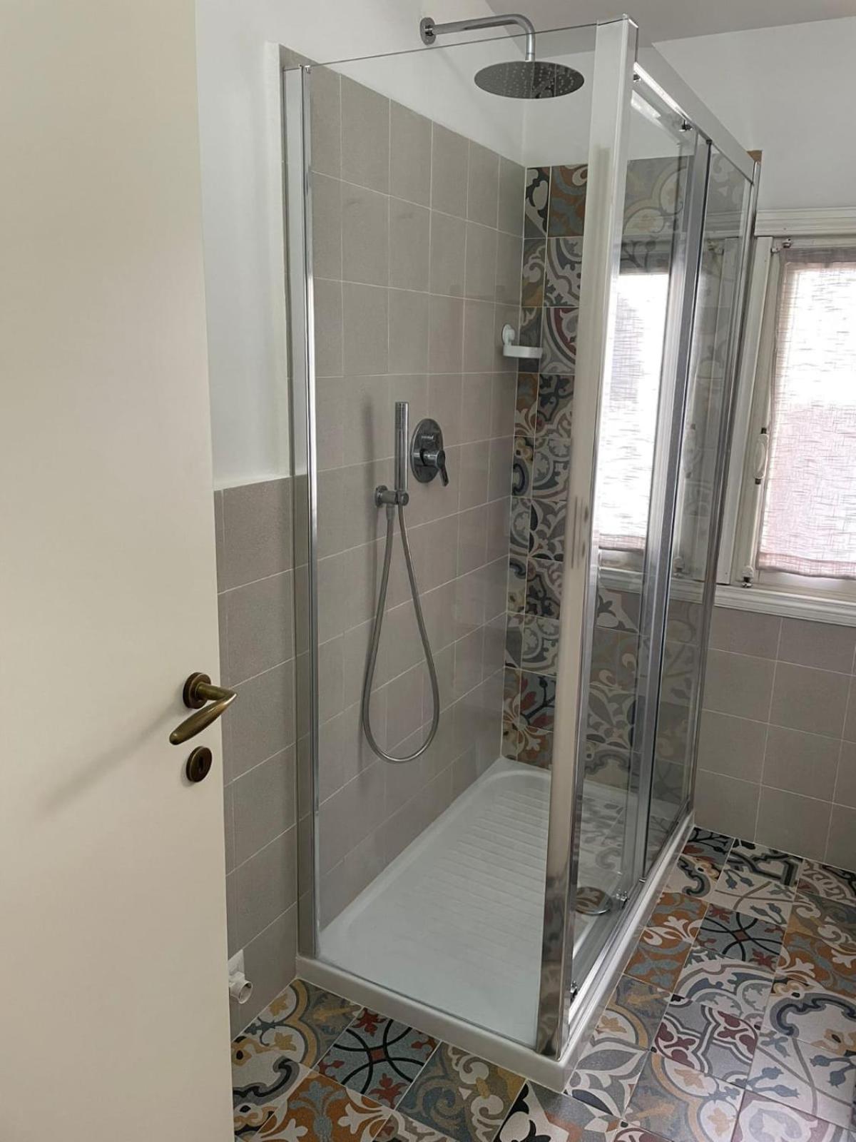 One-Bedroom House photo 2