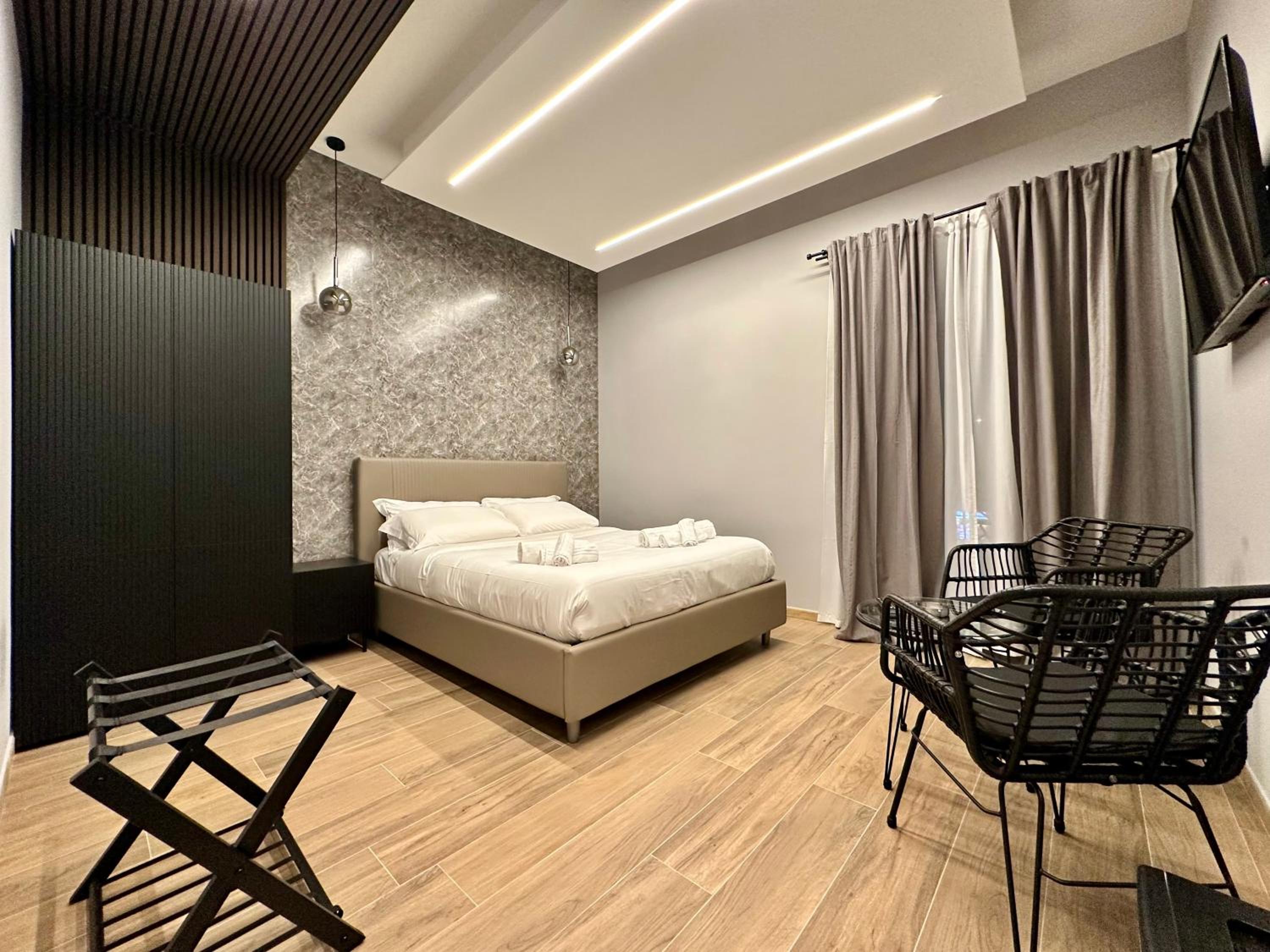 Deluxe Double Room with Balcony