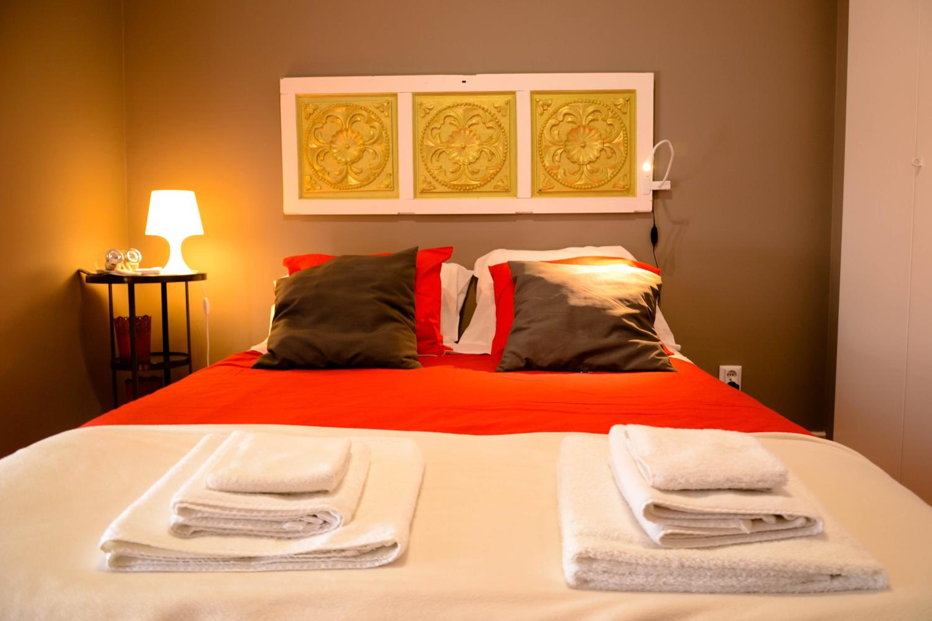 Double Room with Private Bathroom - Photo 5