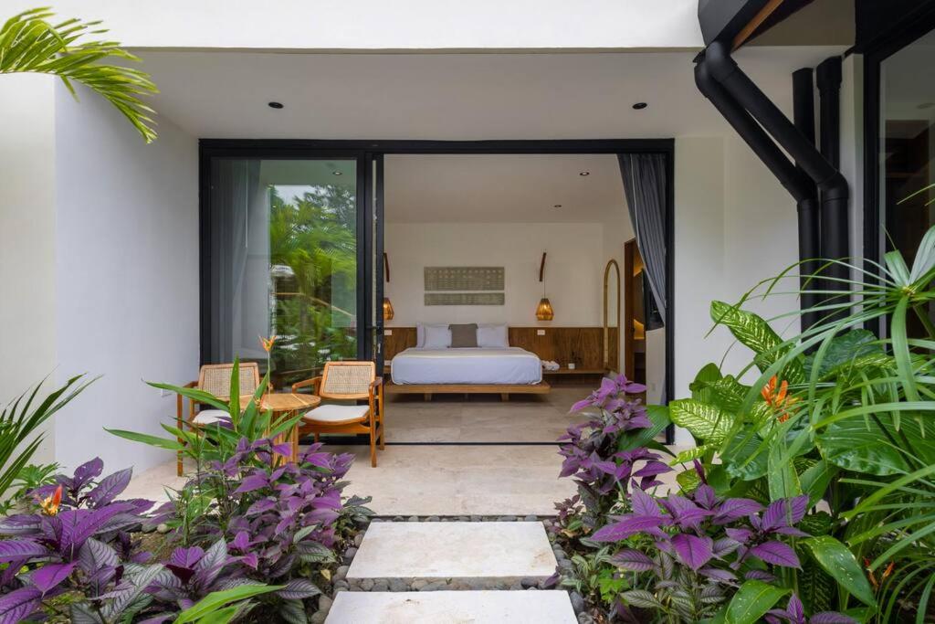Villa with Private Pool photo 2