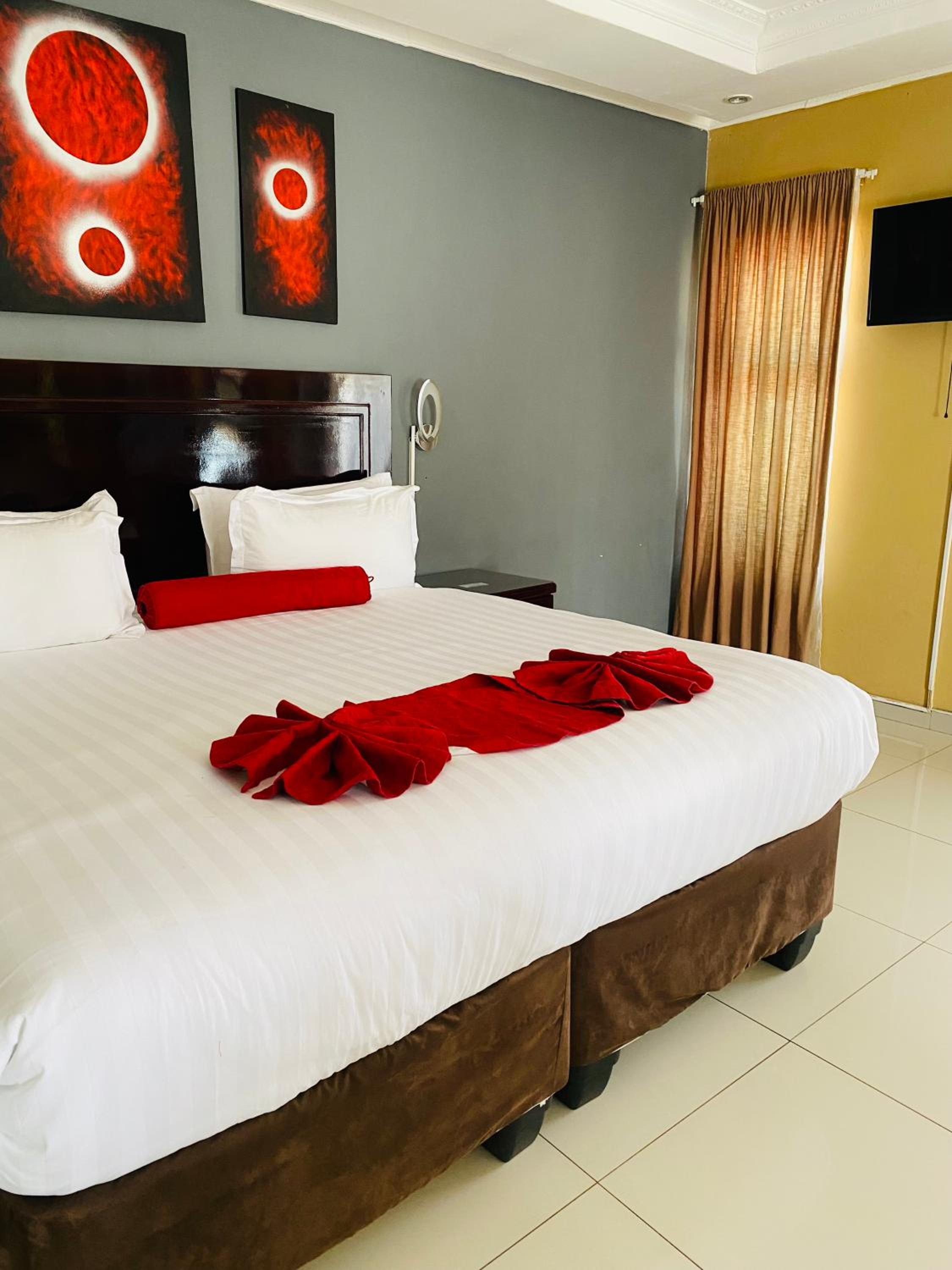 Budget Double Or Twin Room photo 2