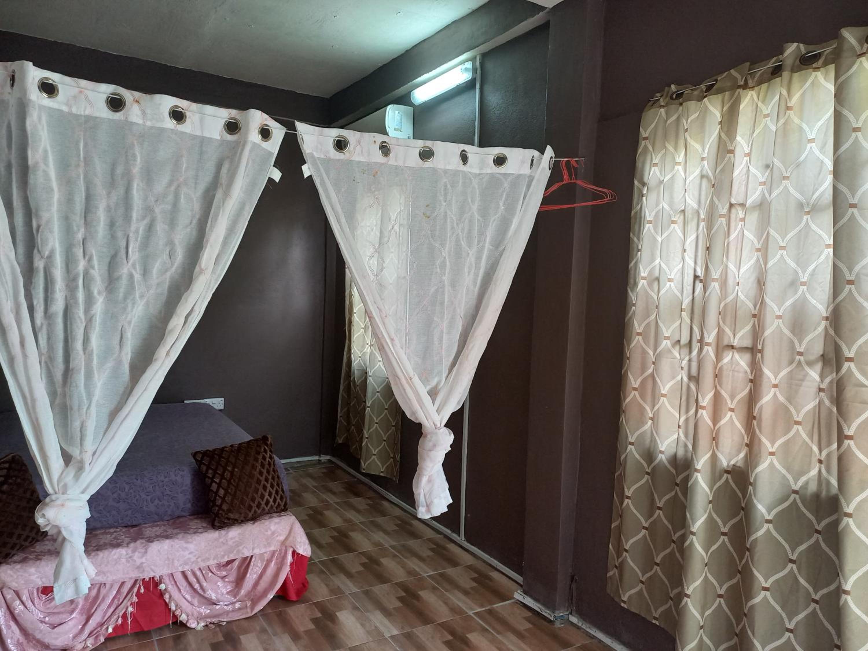 Double Room With Private Bathroom photo 1