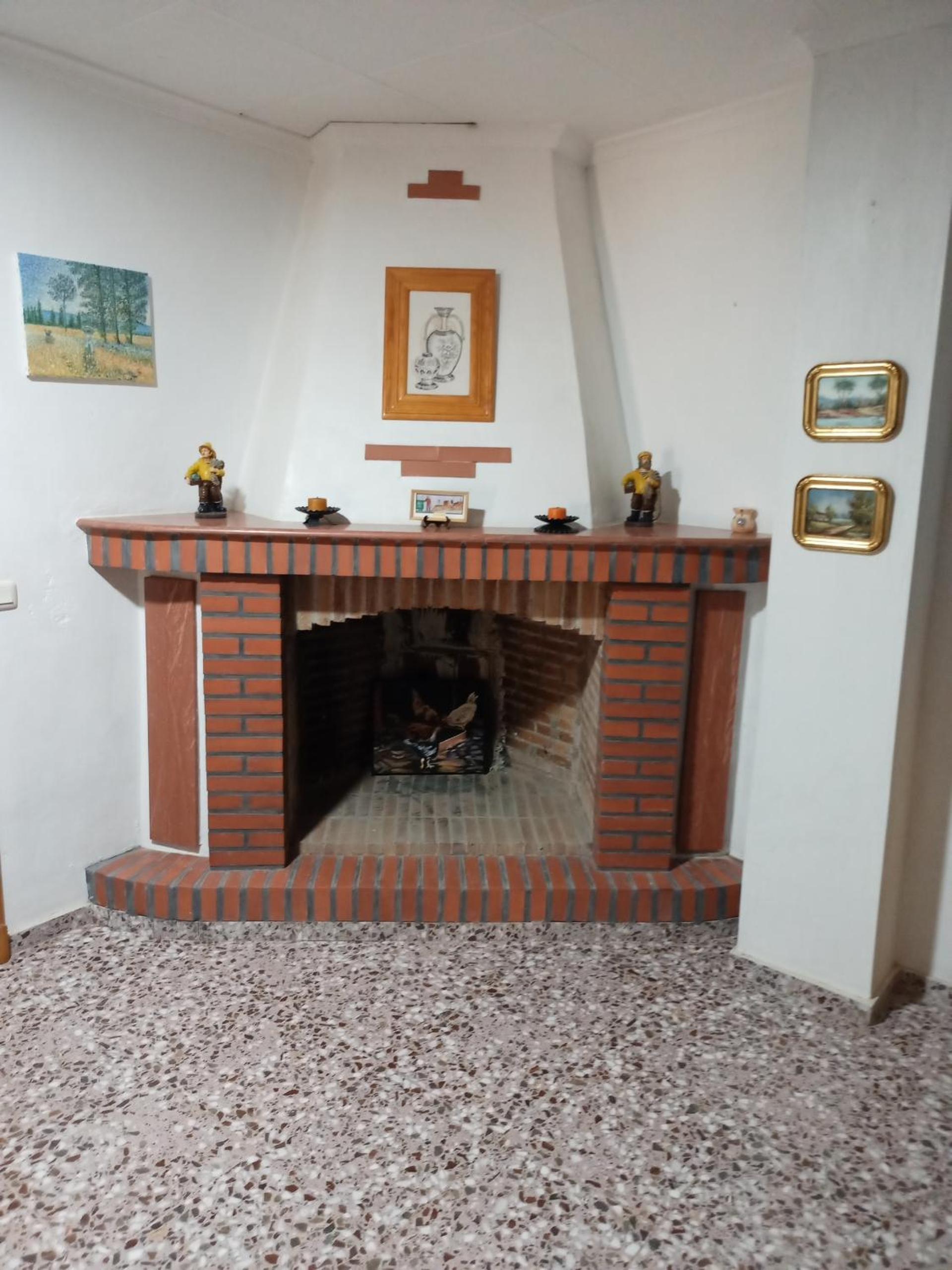 One-Bedroom House photo 3