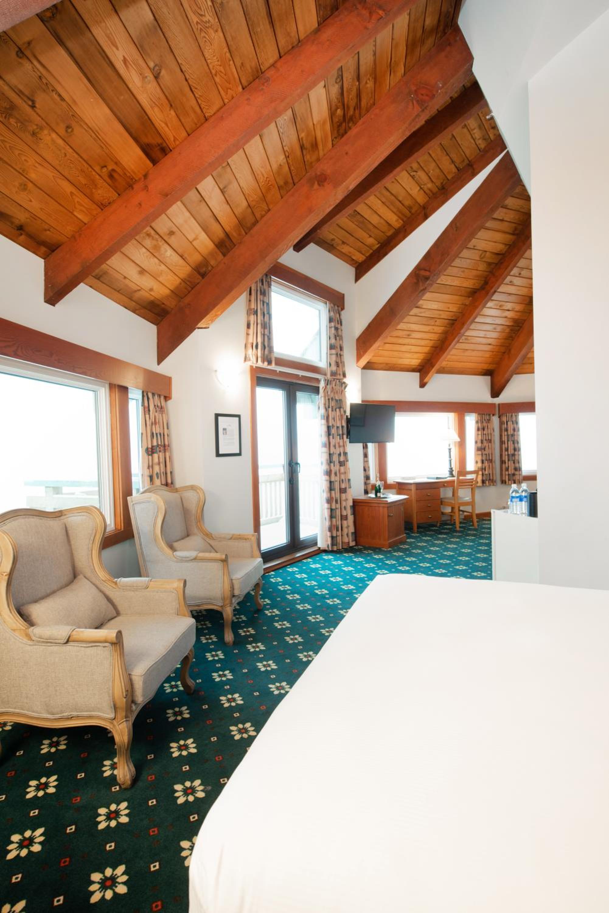 Queen Suite With Ocean View - Non-Smoking - Photo 4
