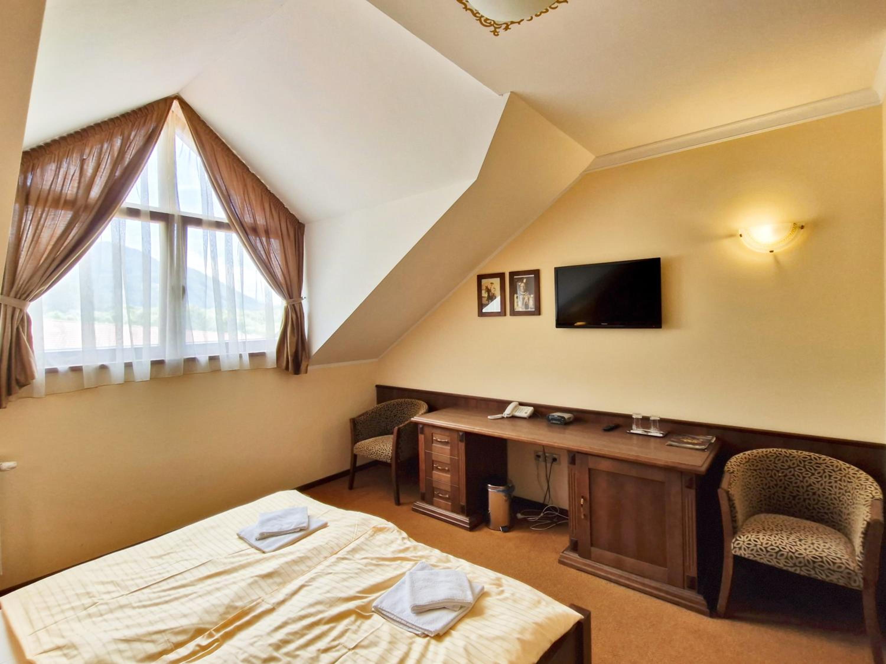 Standard Double Room - Photo 1