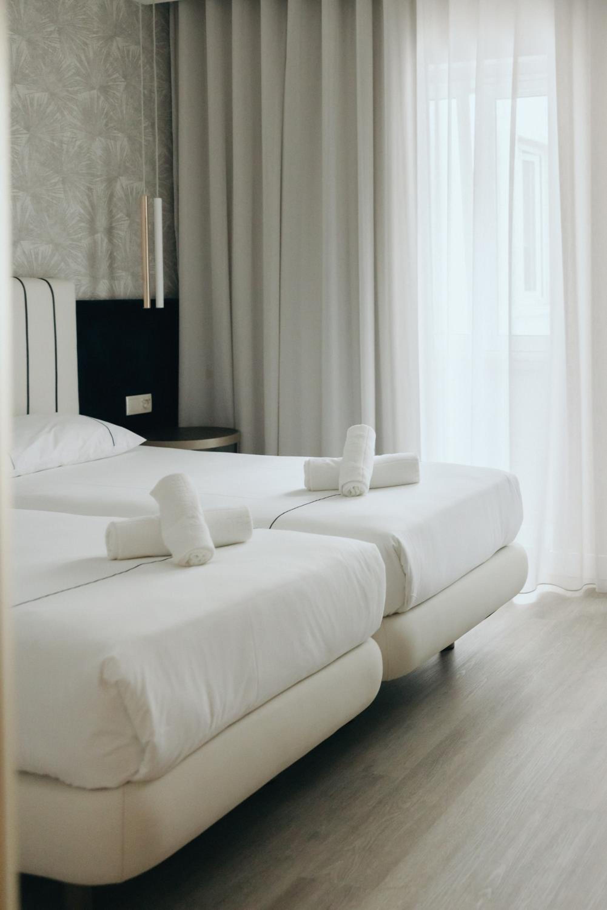 Classic Double or Twin Room photo 3