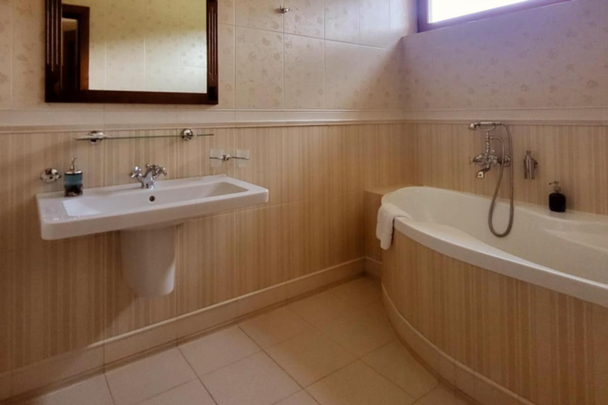 Deluxe Double Room - Photo 3