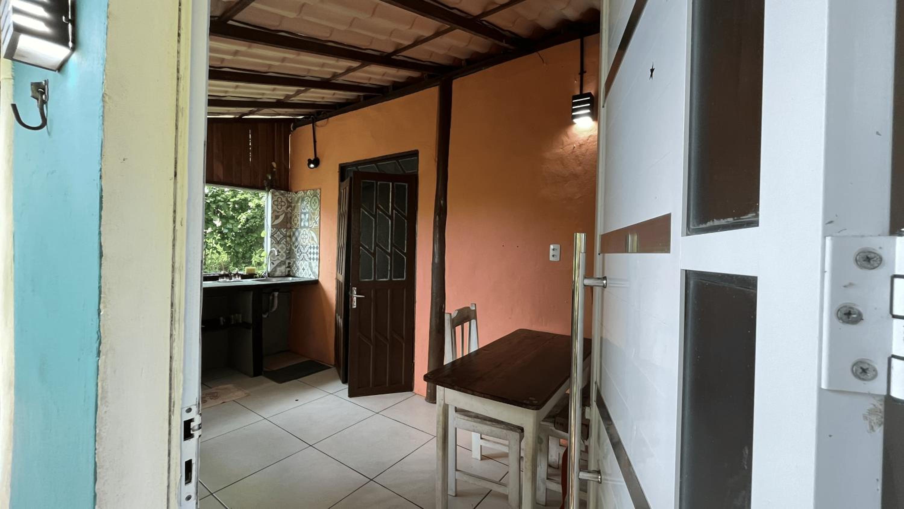 One-Bedroom House photo 3