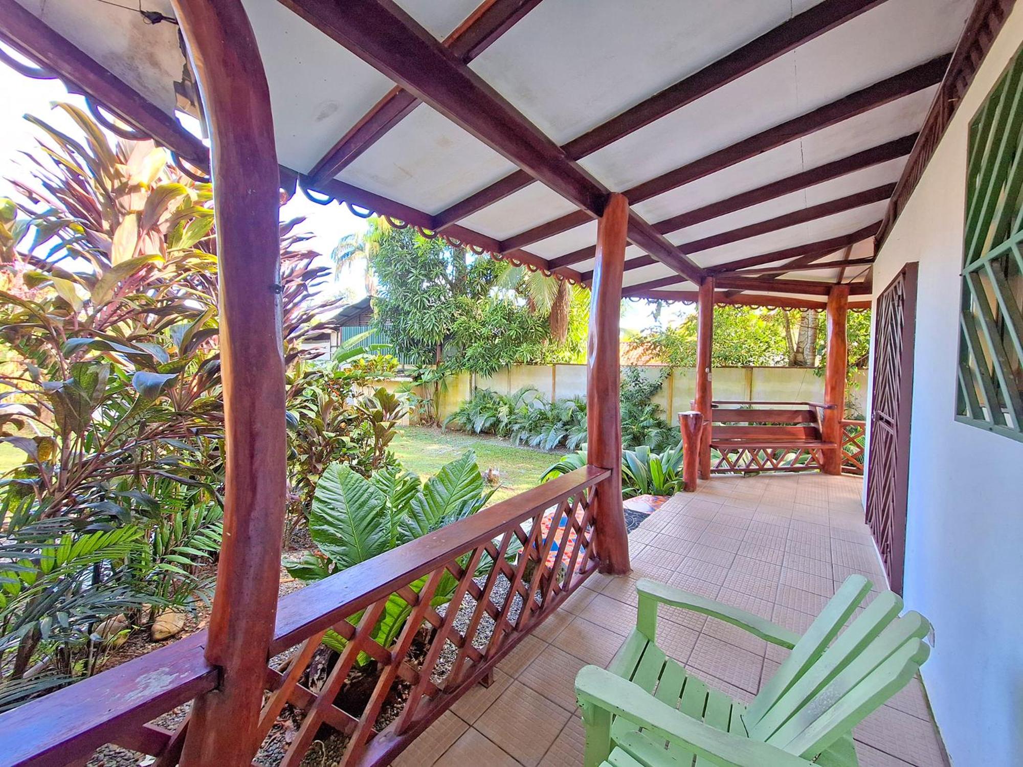 Three-Bedroom Bungalow photo 2