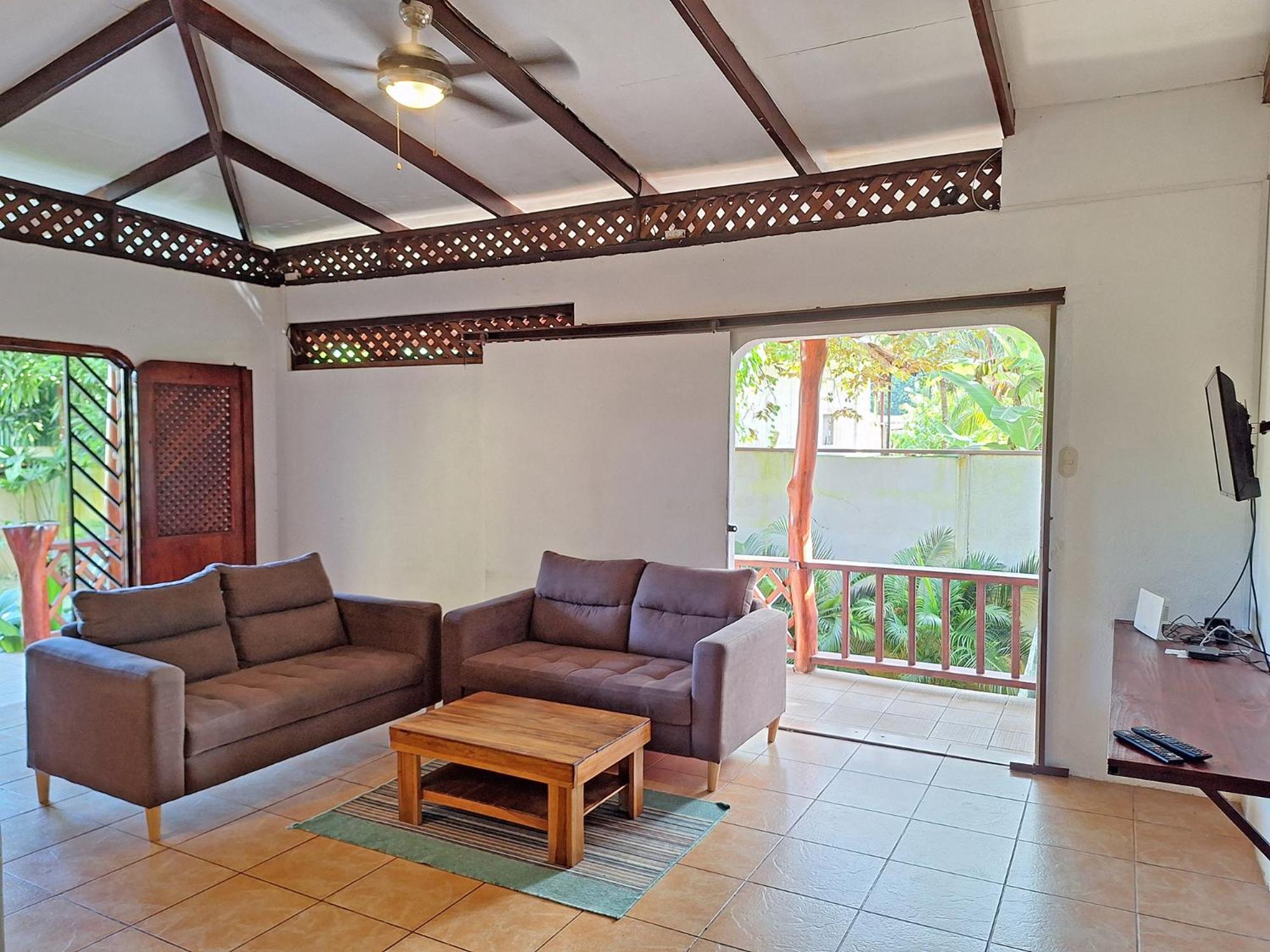 Three-Bedroom Bungalow photo 3