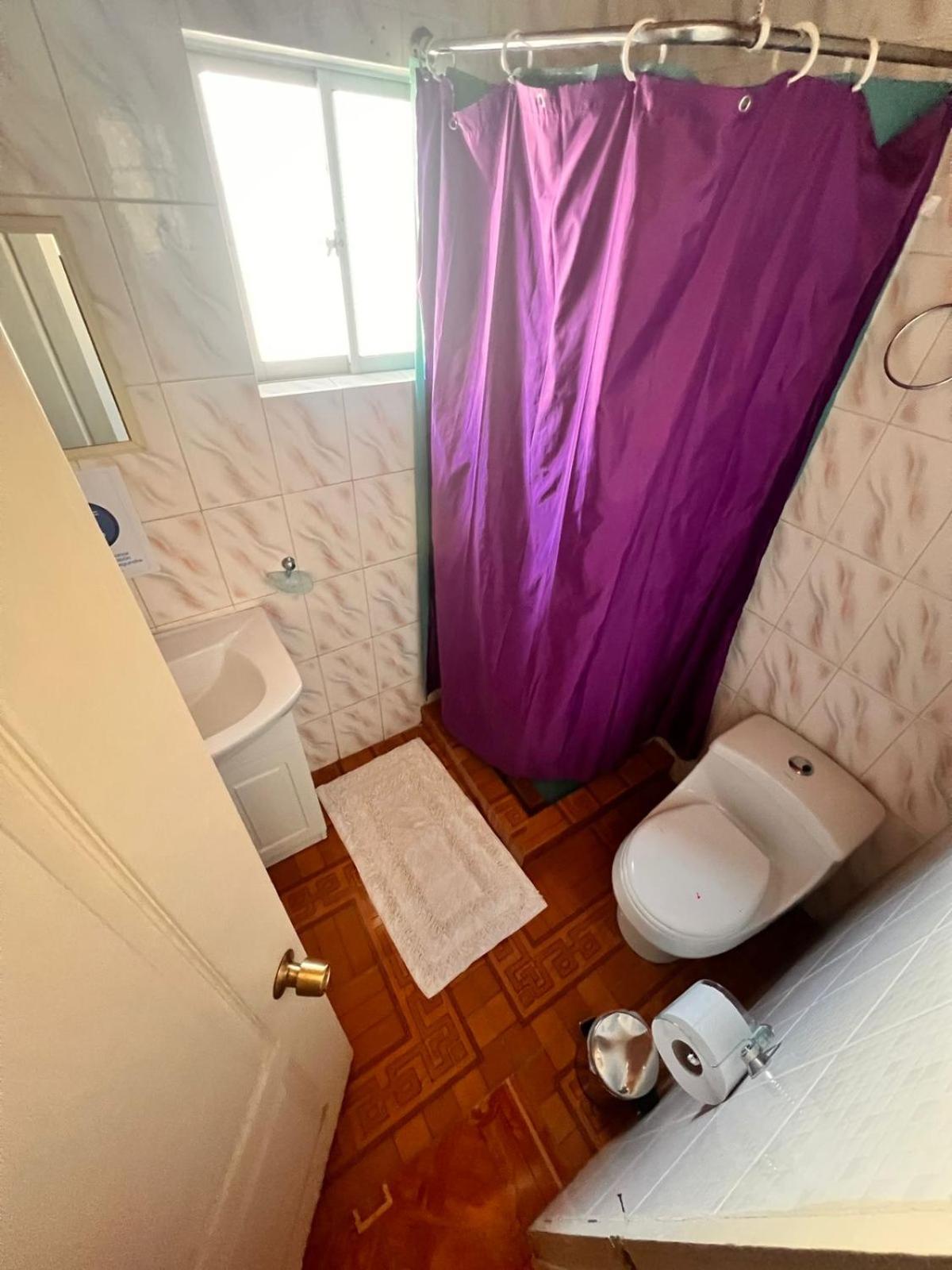 Double Room with Private Bathroom photo 2