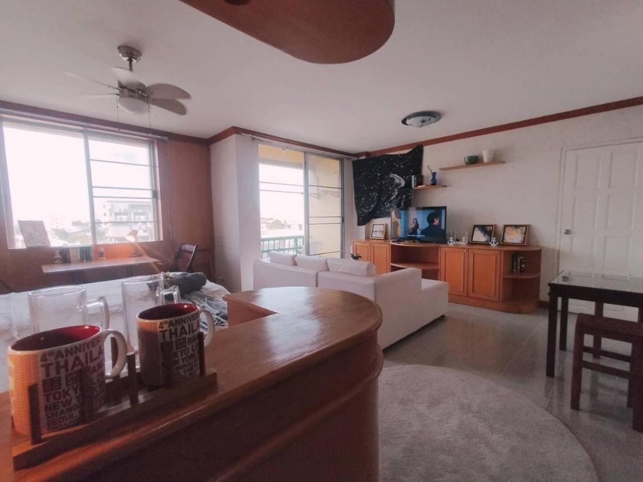 Double or Twin Room with Canal View photo 3