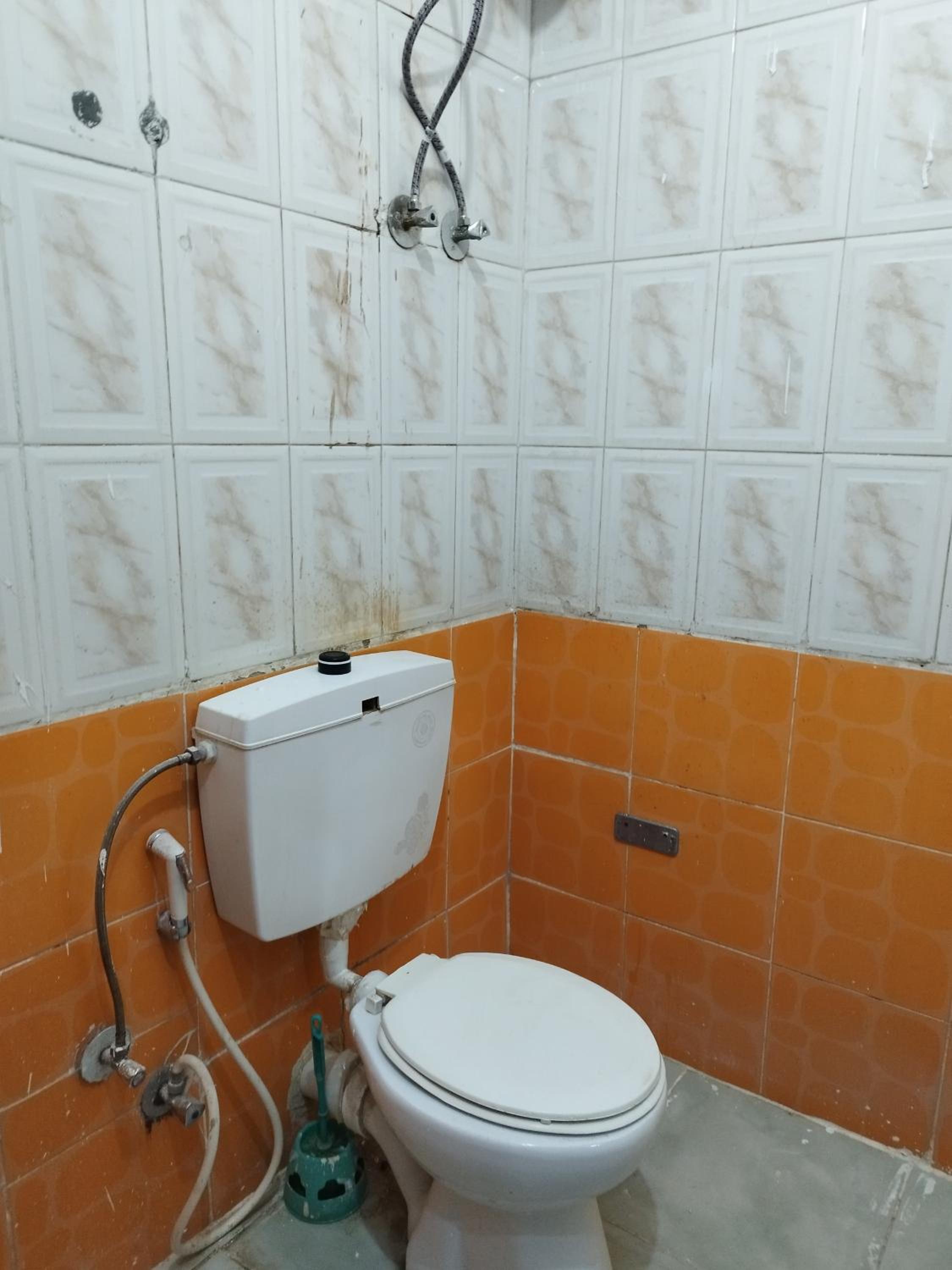 Double or Twin Room with Private Bathroom photo 2