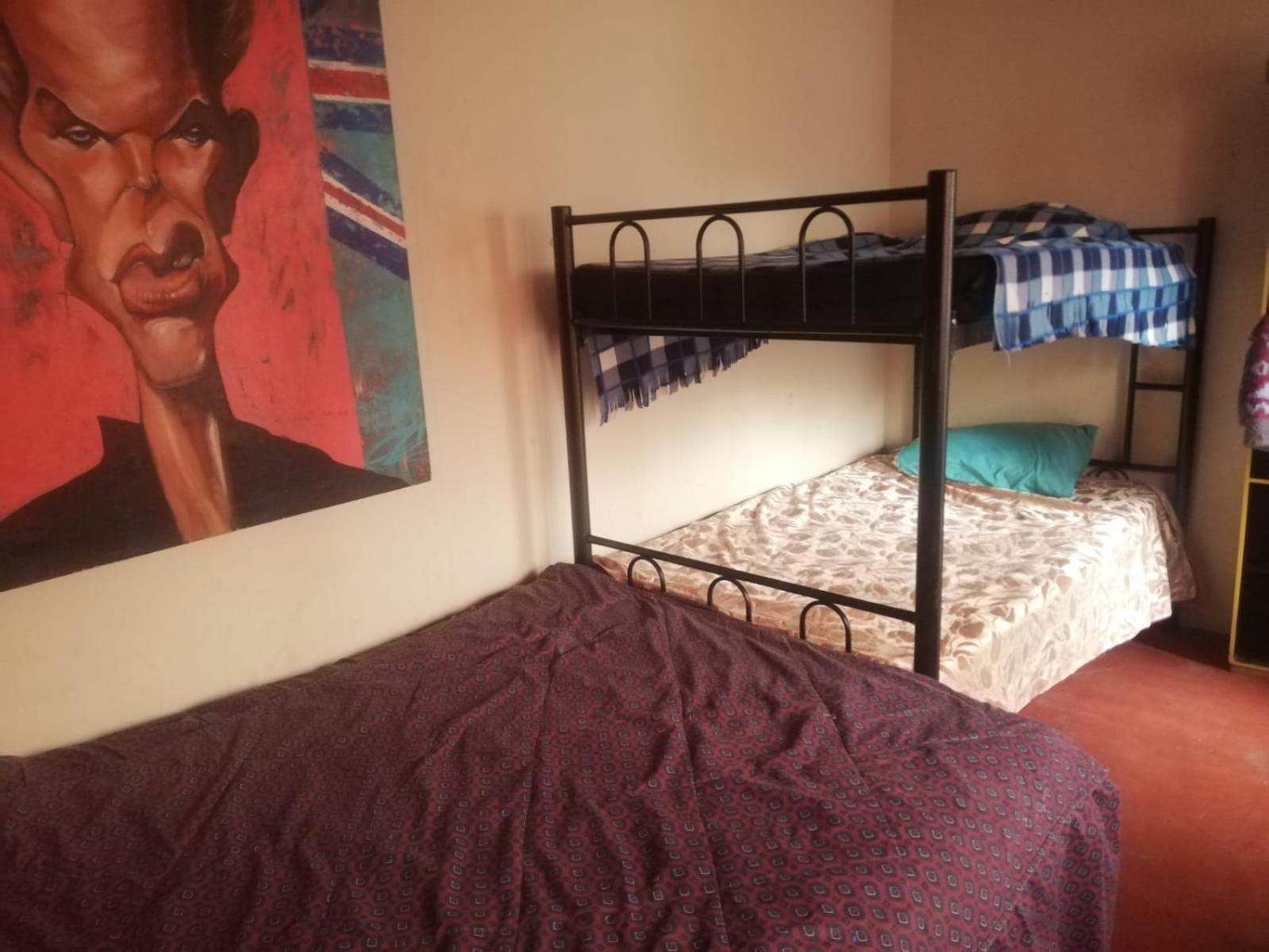 Mixed Dormitory Room photo 3