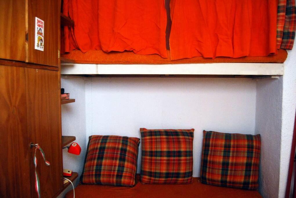 Studio Apartment photo 1