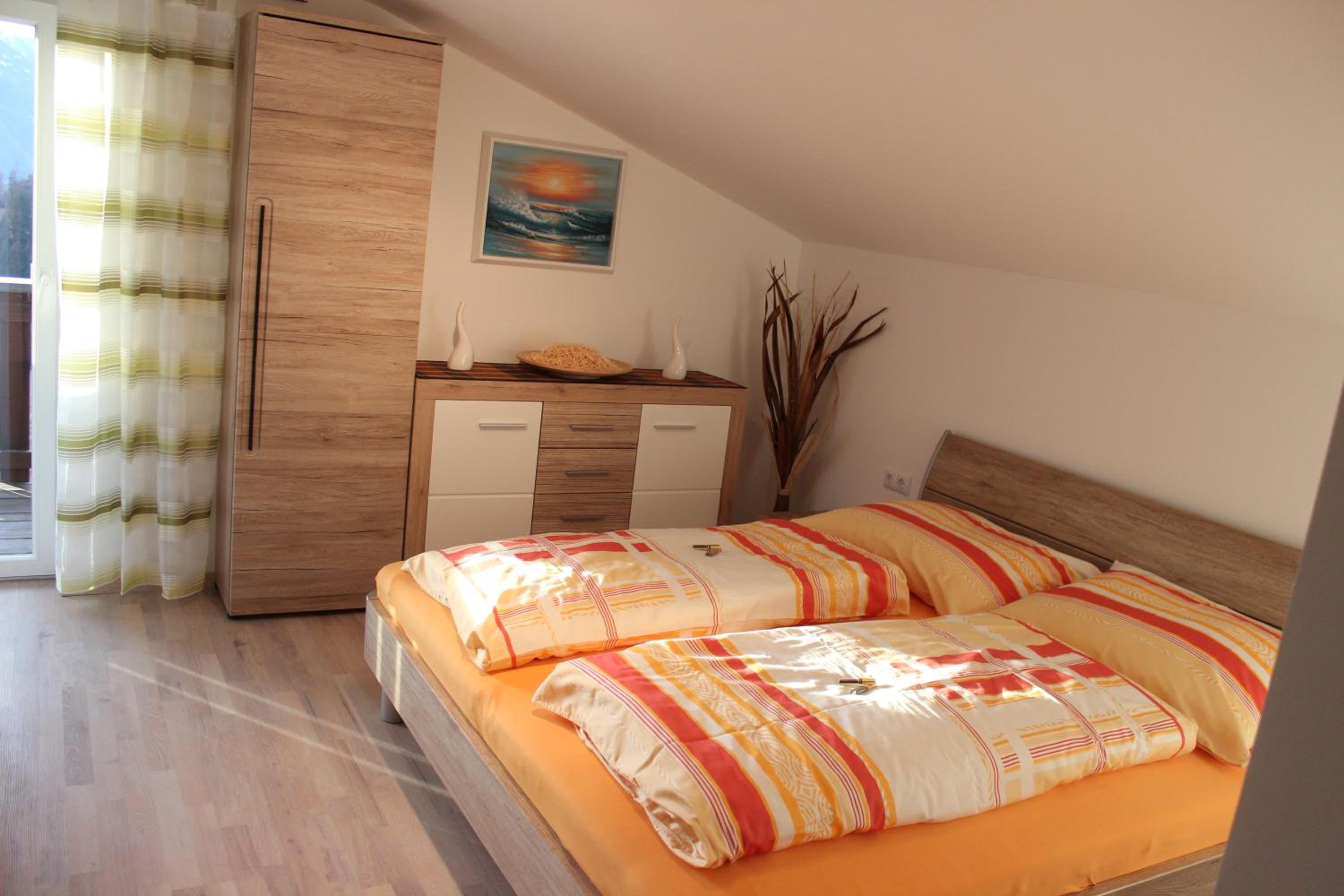 Two-Bedroom Apartment with Mountain View photo 1