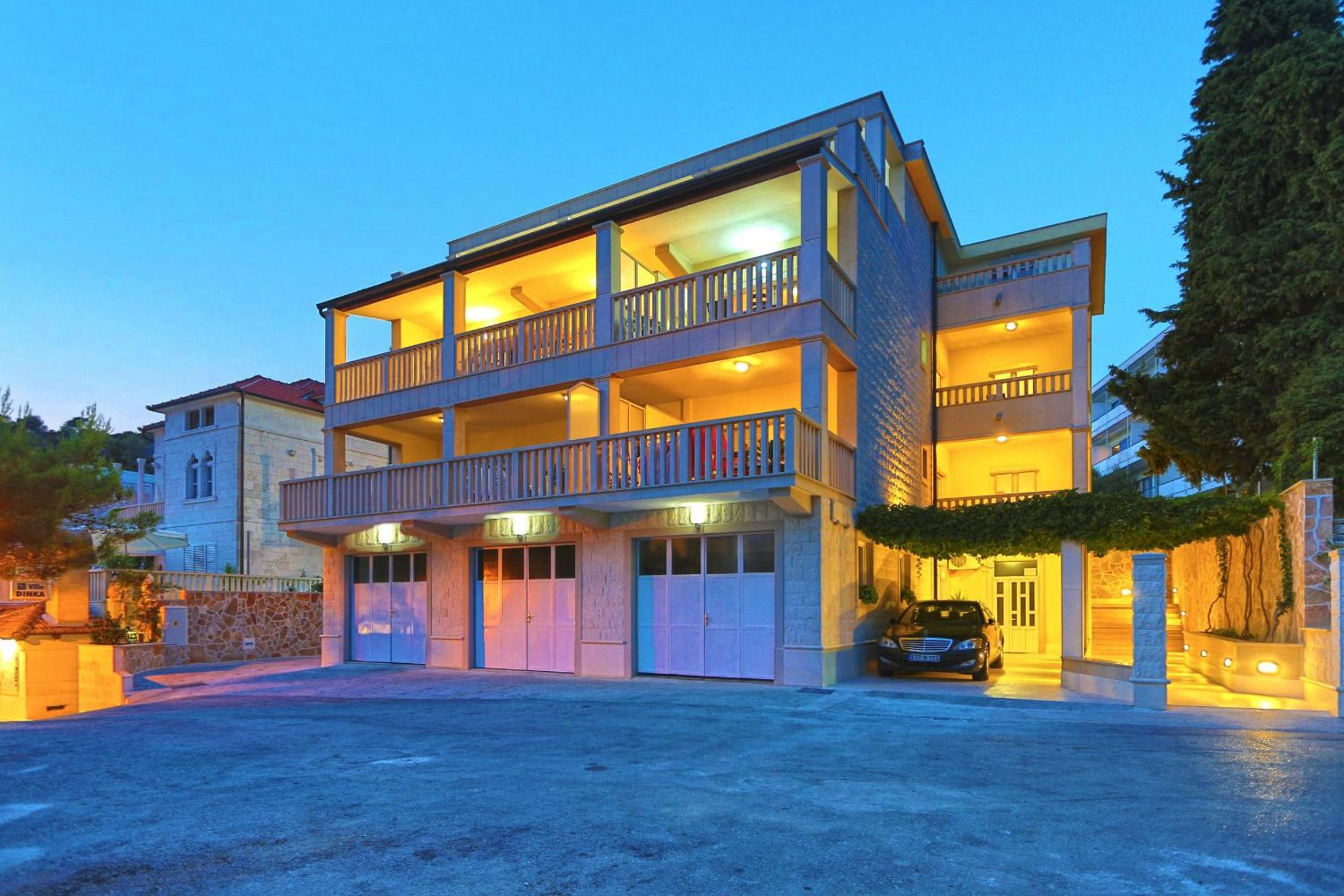 Studio Apartment with Sea View photo 2