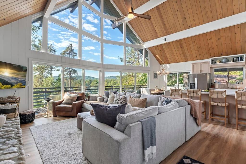 Four-Bedroom House photo 1