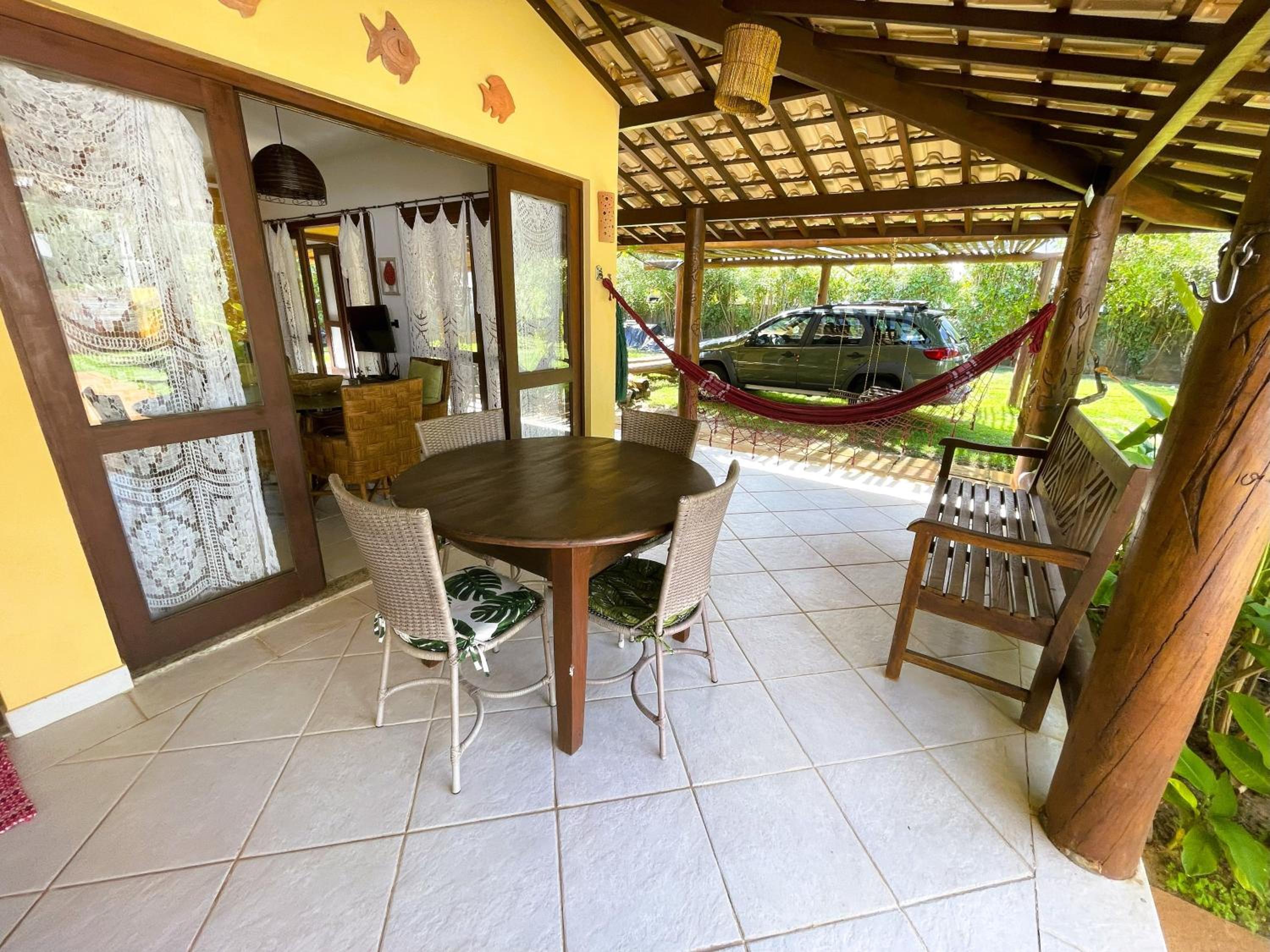 Four-Bedroom House photo 3