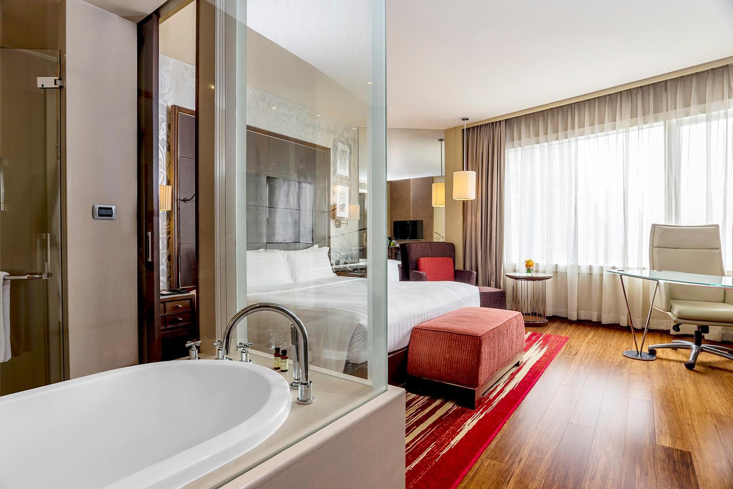 Executive King Room - Lounge Access