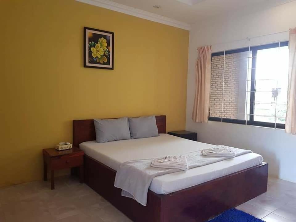 Budget Twin Room photo 2