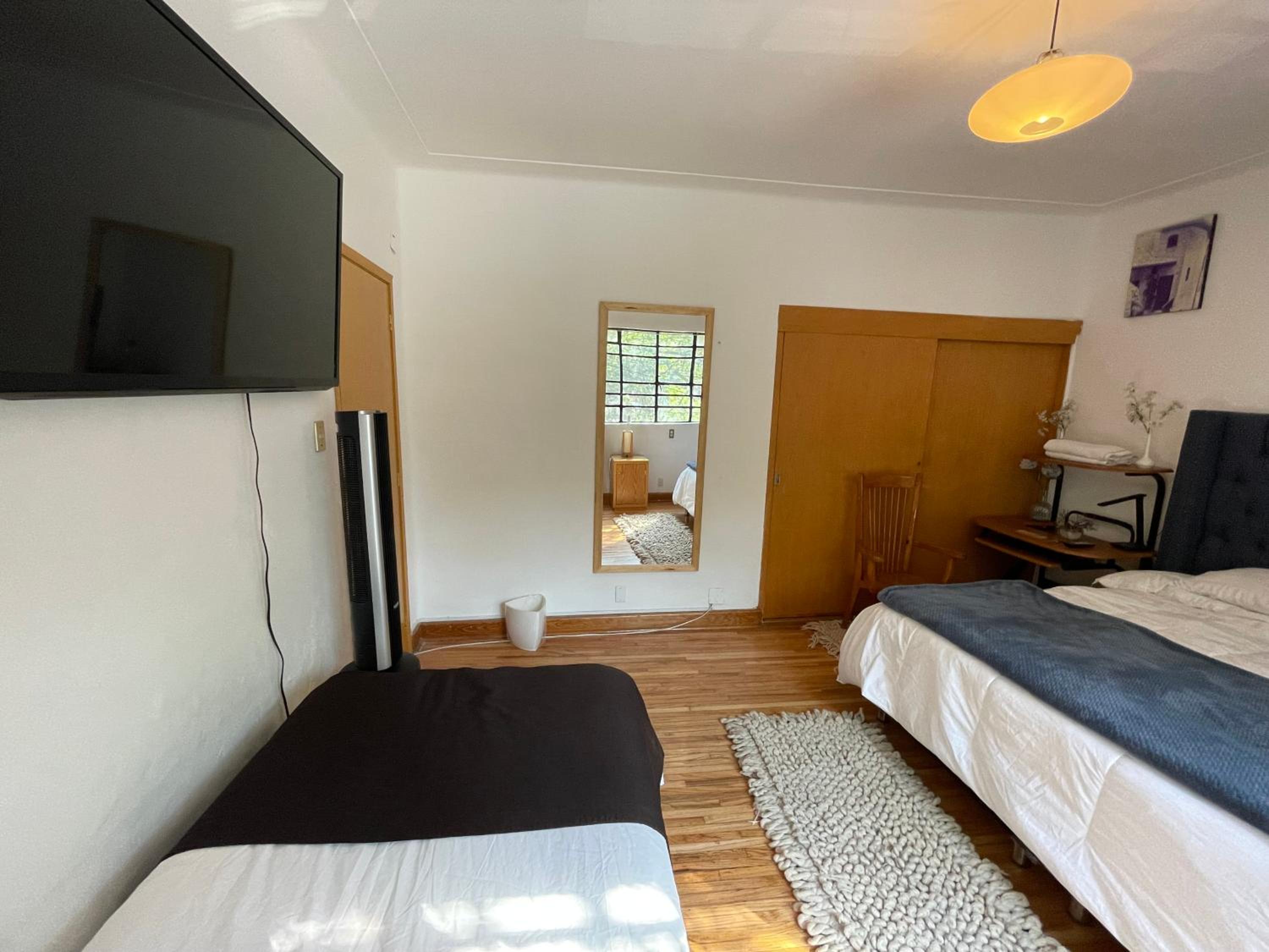 Deluxe Twin Room - Photo 8