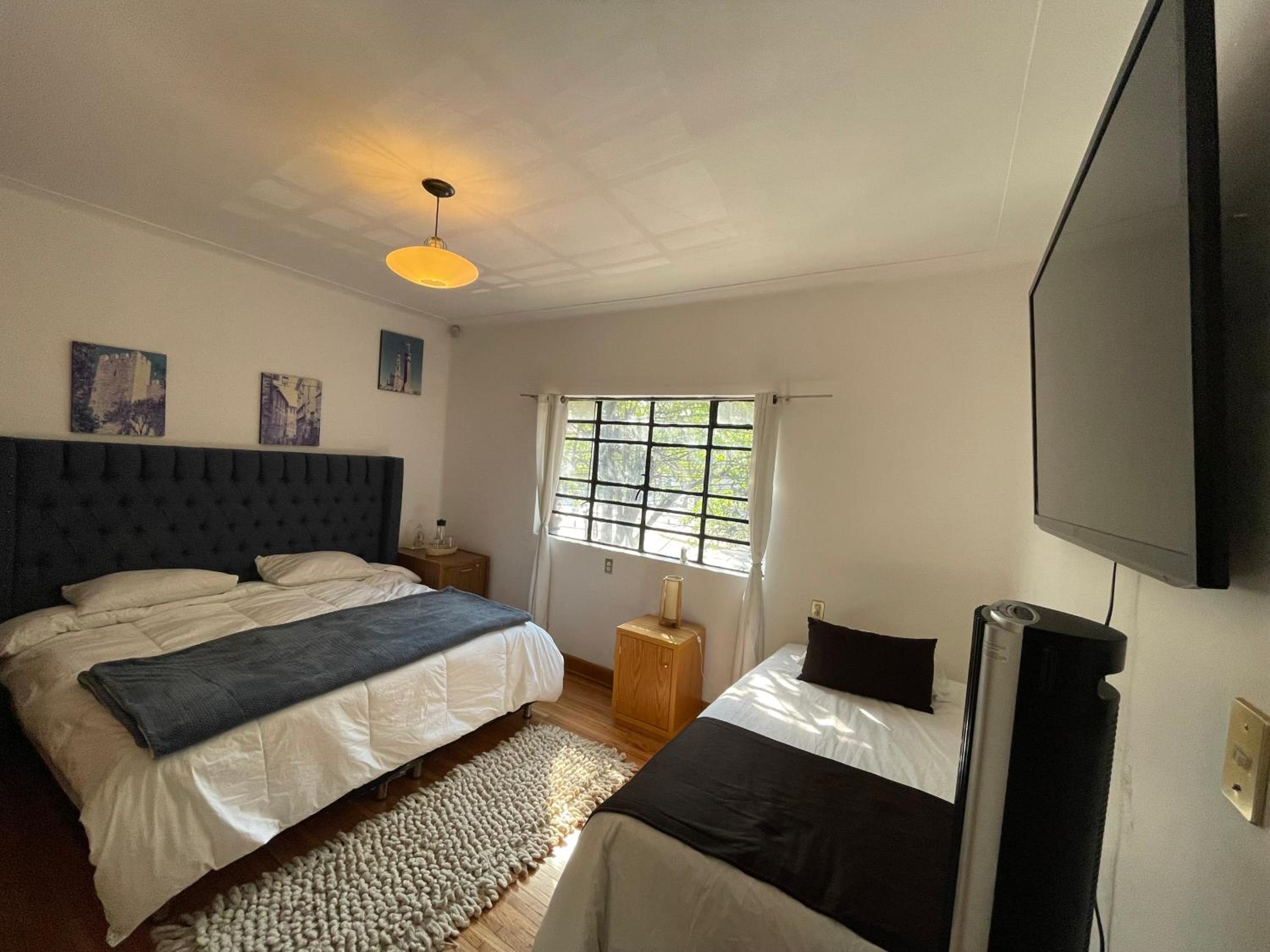 Deluxe Twin Room - Photo 2