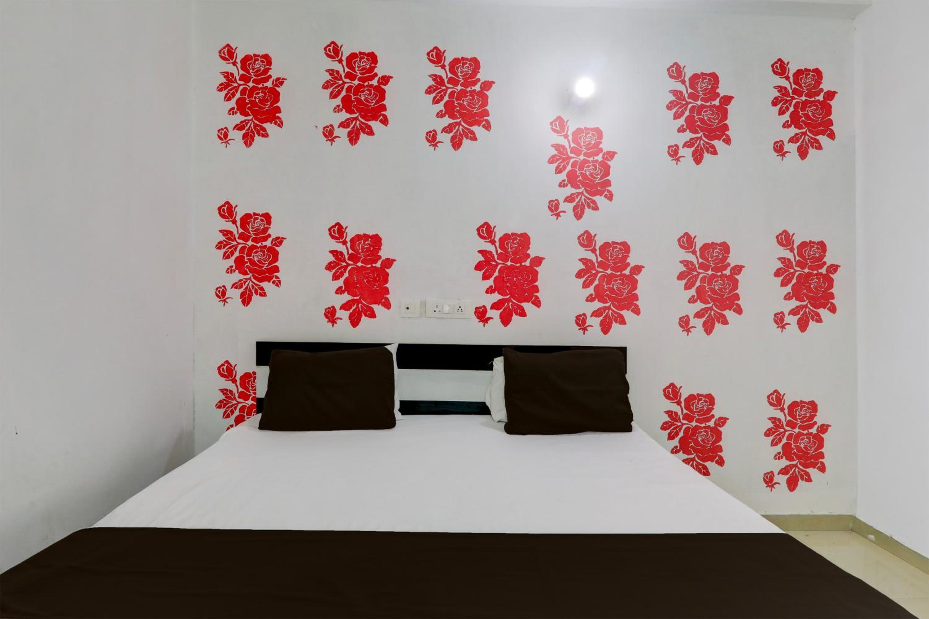 Classic Triple Room photo 2