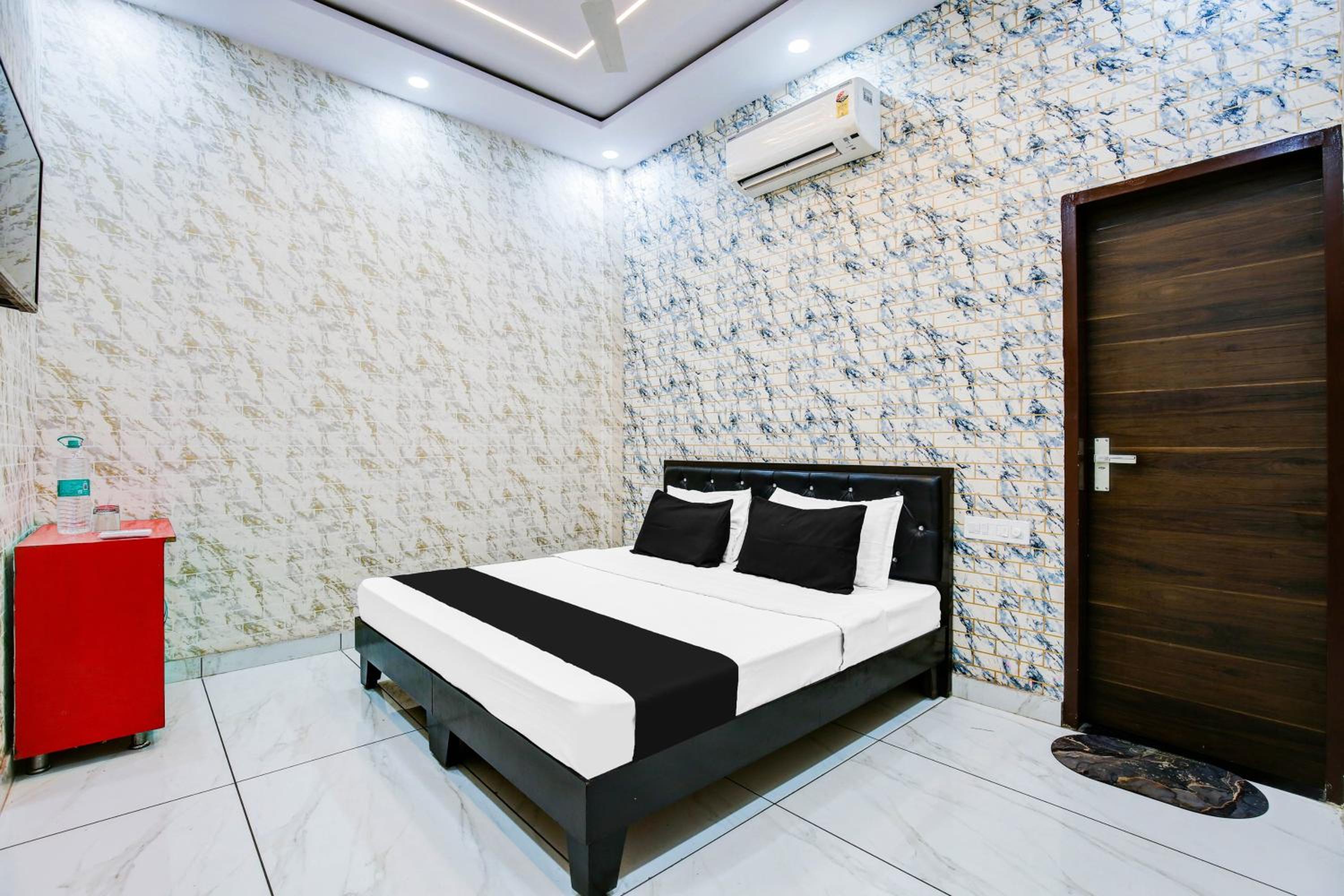 Classic Triple Room