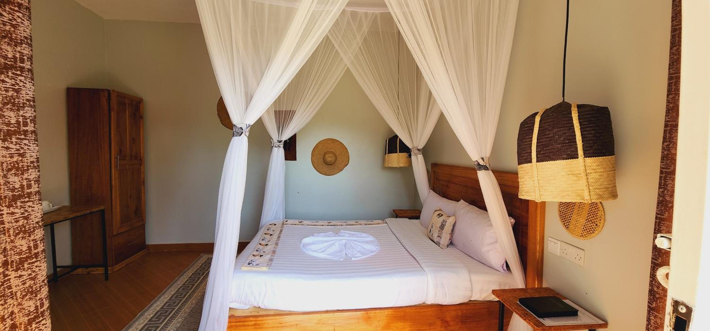 Double Room with Private Bathroom photo 2