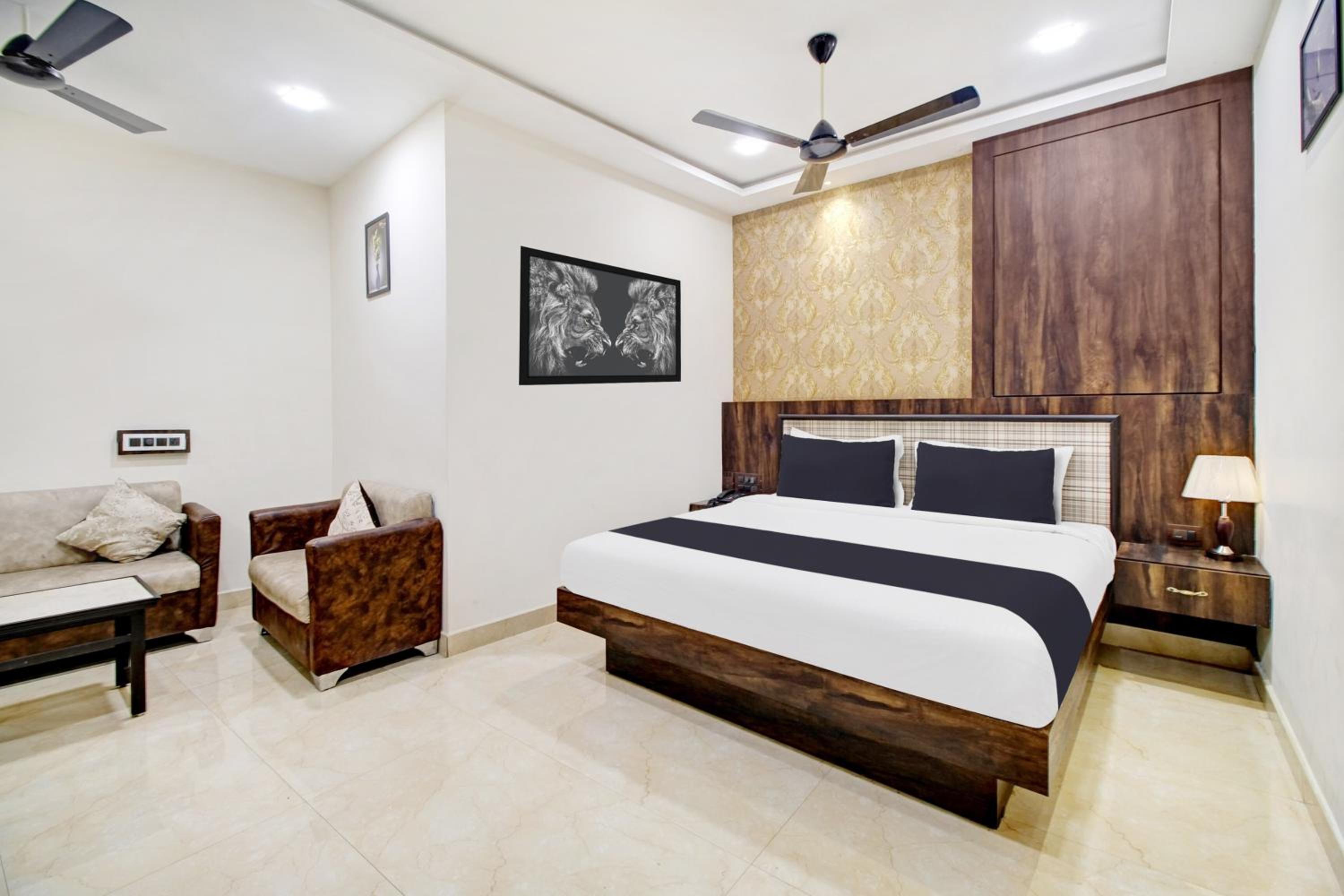 Deluxe Triple Room
