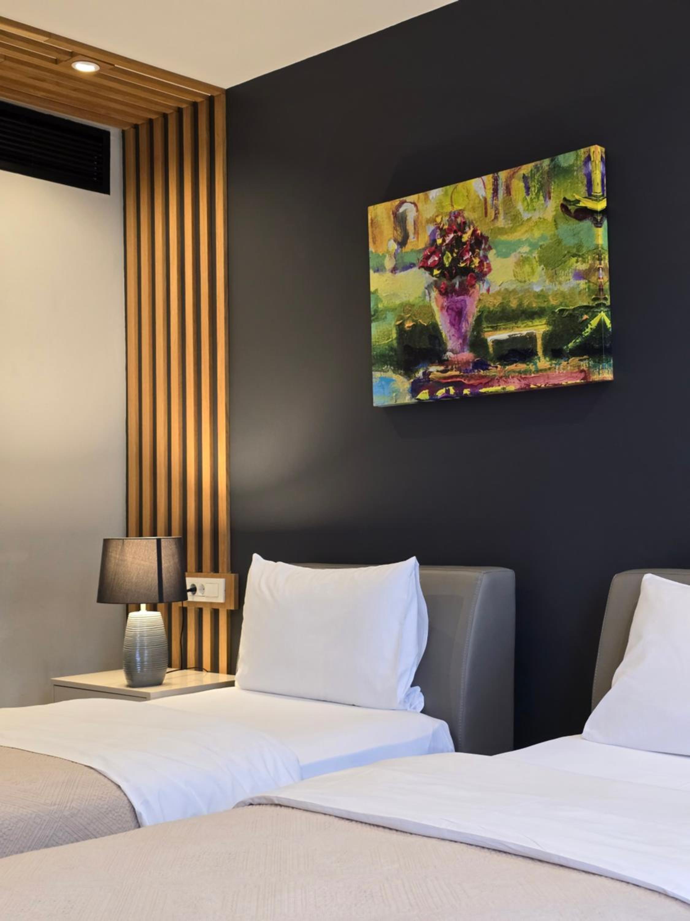 Standard Twin Room - Photo 13