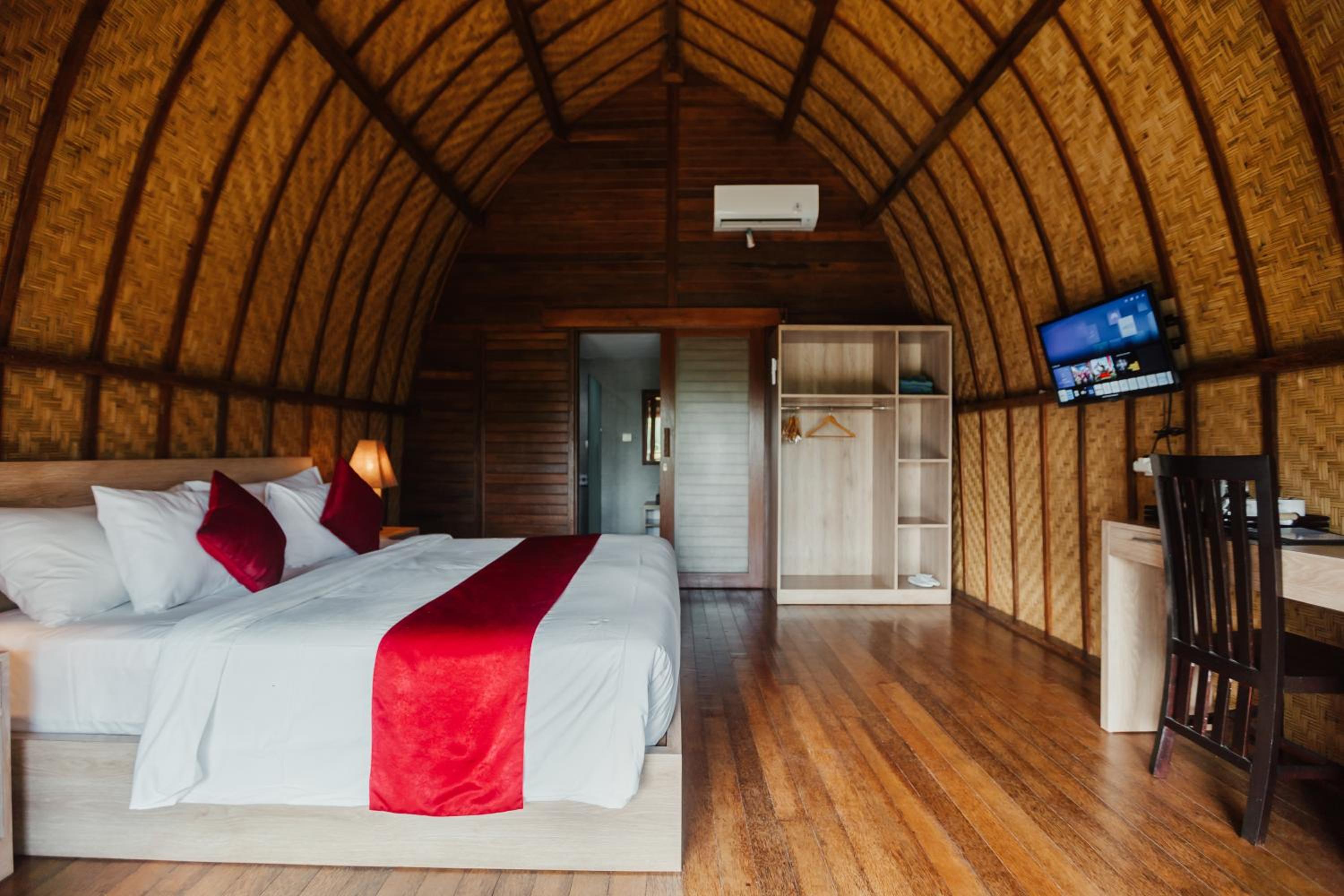 One-Bedroom Villa - Photo 8
