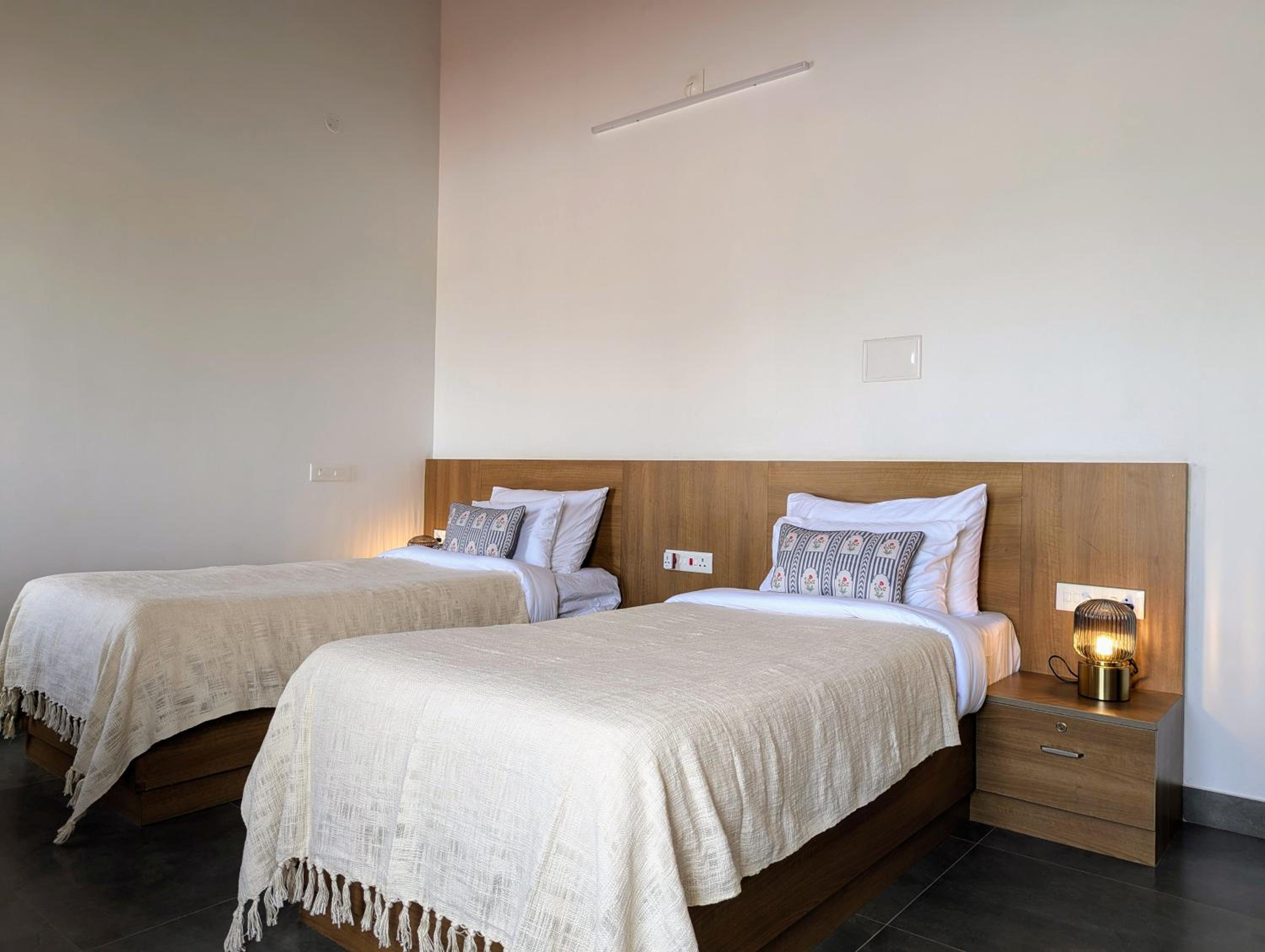 Standard Twin Room photo 1