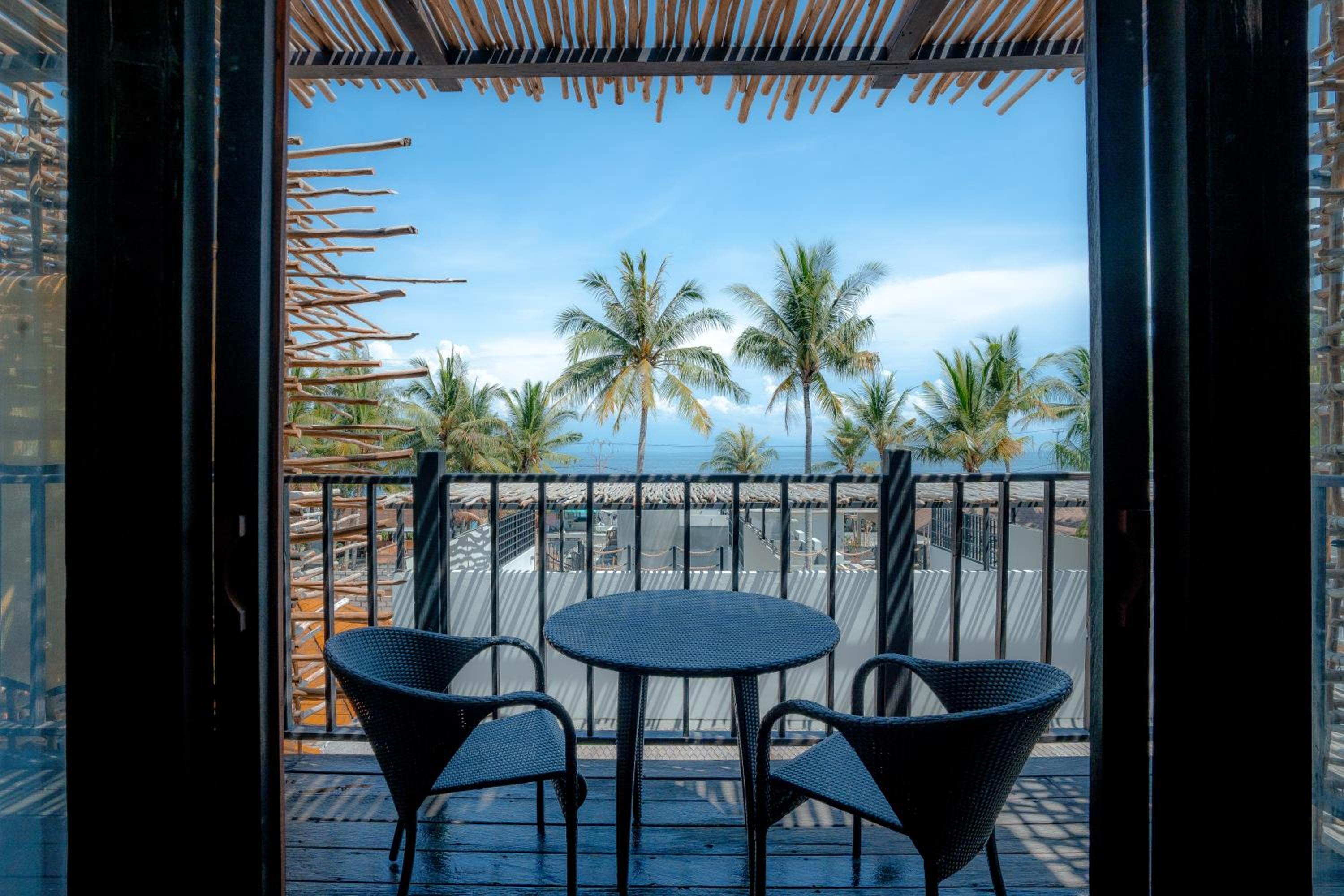Ocean View Tree House - Photo 1