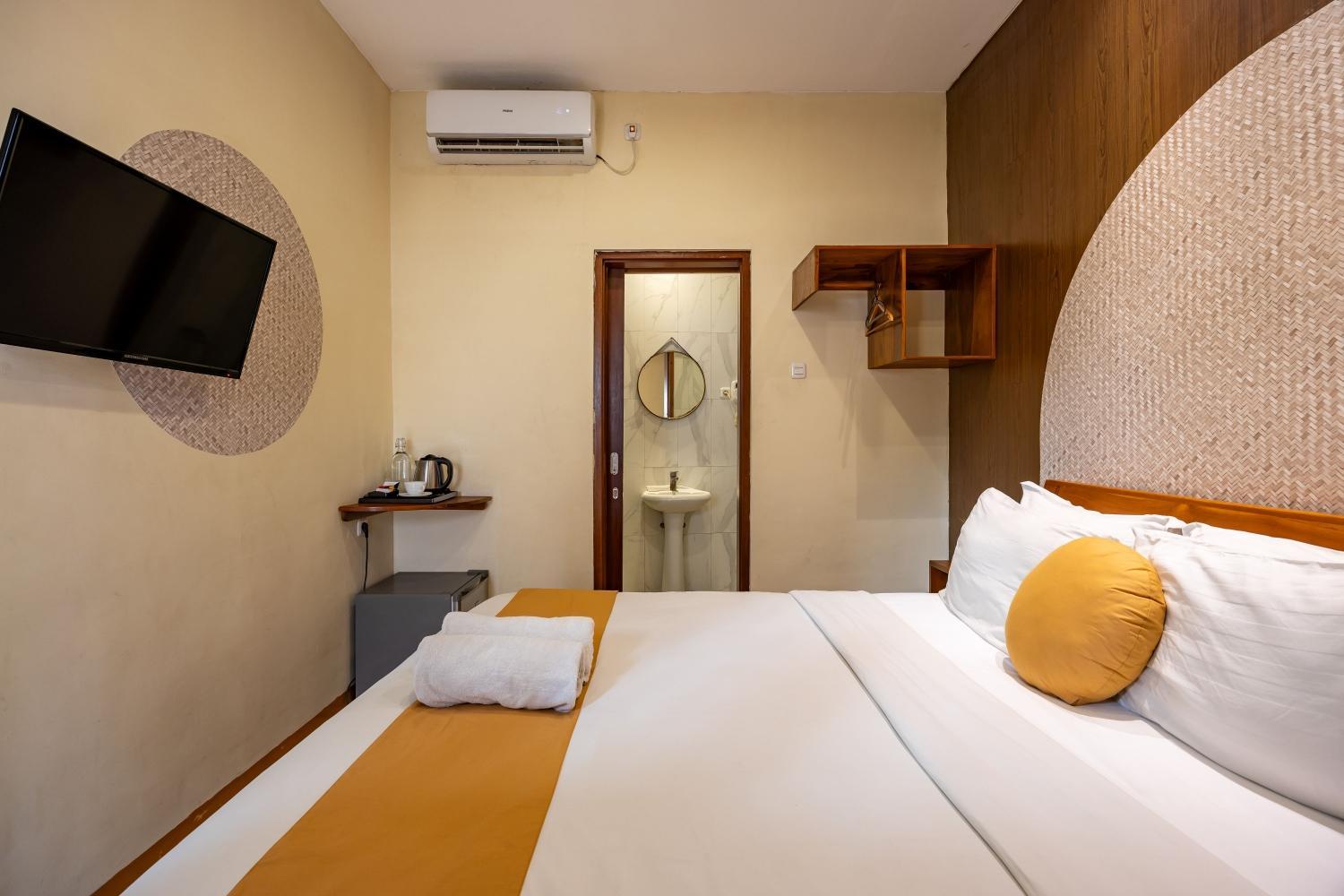 Deluxe Room - Photo 3